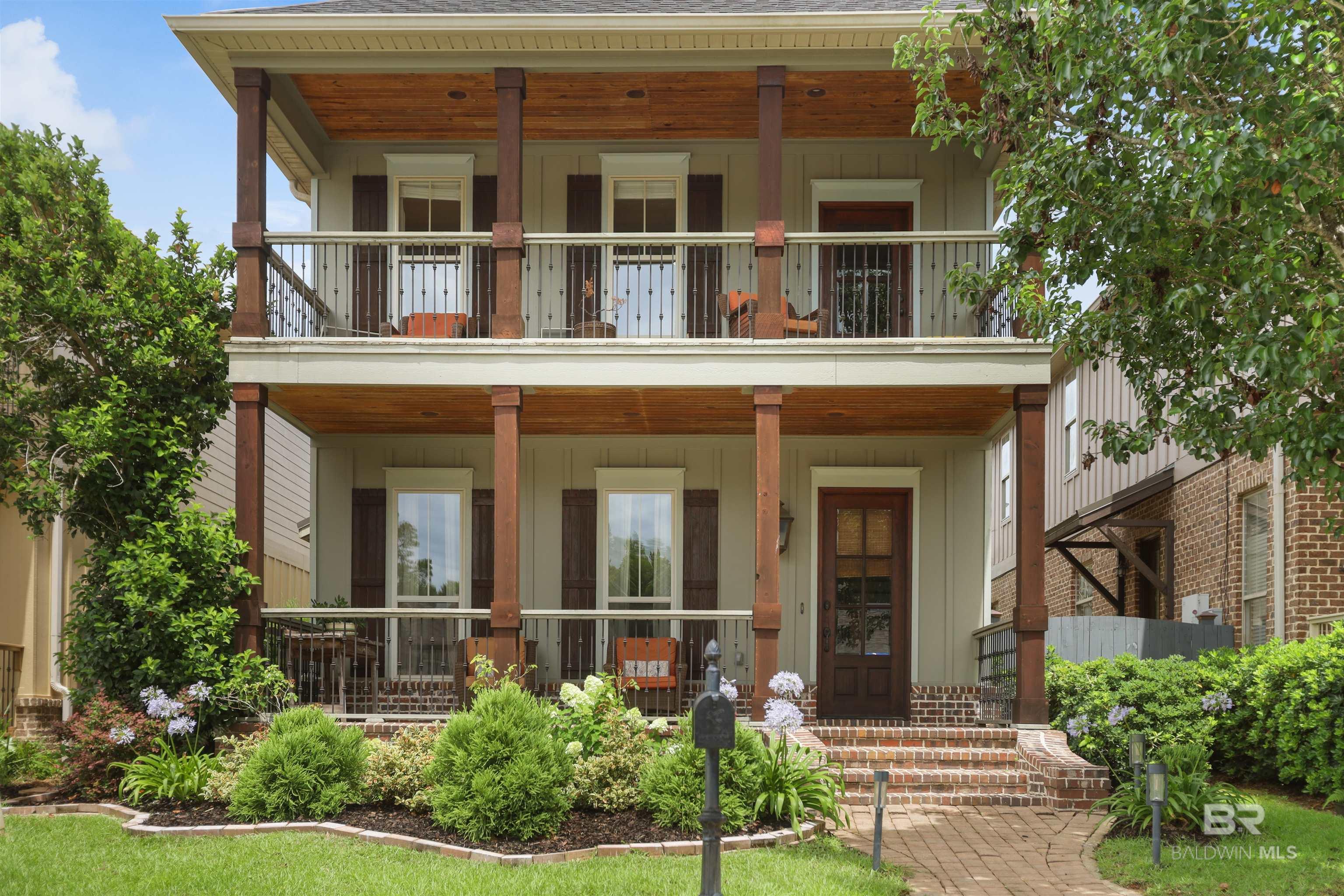 652 Norman Lane