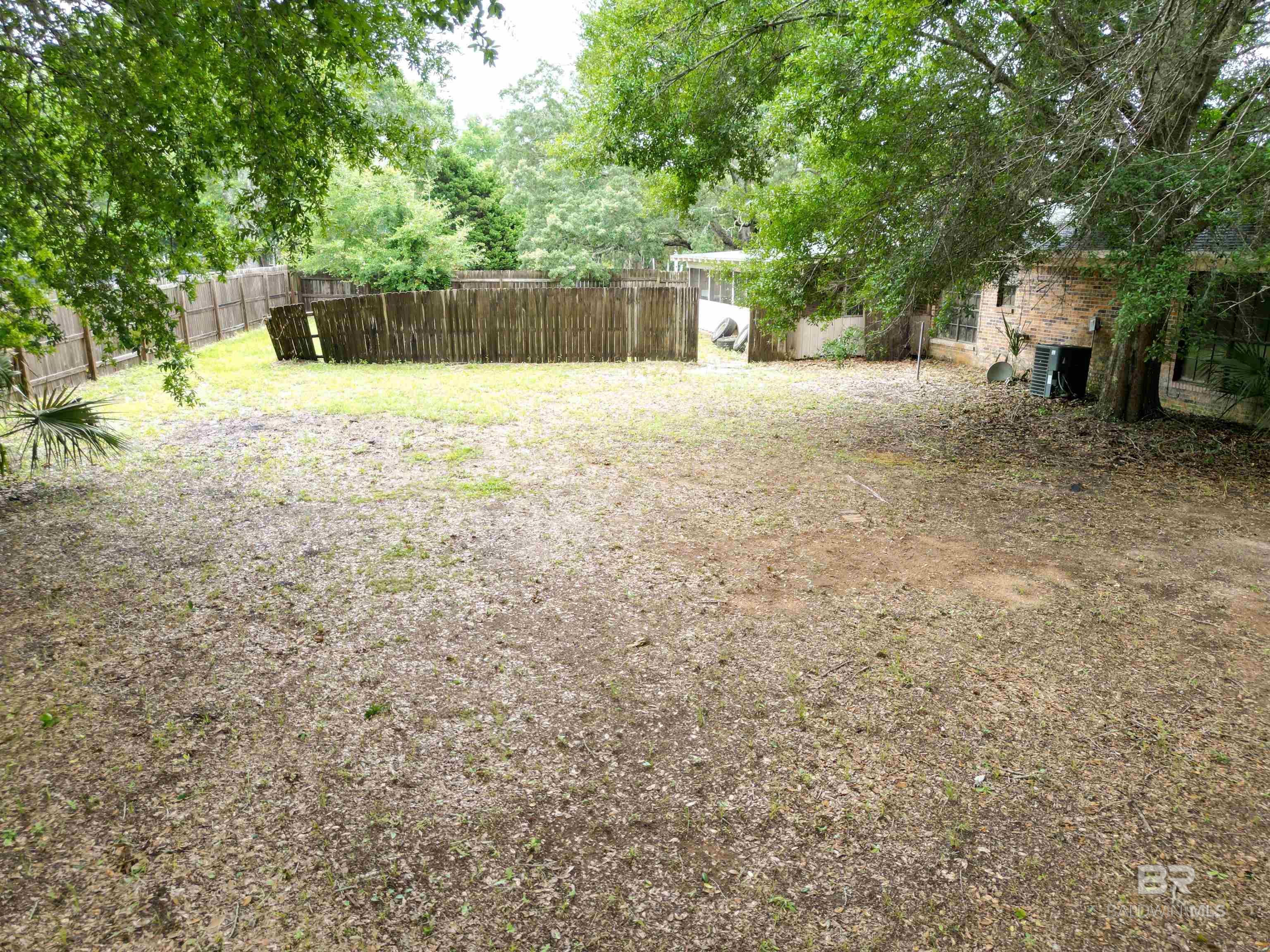 398202 | Photo 29