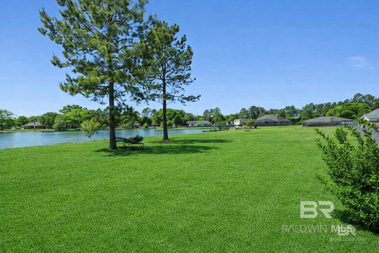 https://zimg.paragon.ice.com/ParagonImages/Property/PG/BCAR/398214/28/0/0/379d30fe4253bee0a312fcc8d6ebea74/7/904b01be8f4d29e4721e308897283626/398214-77e9fa02-19bc-456f-b7af-2f6d2c83d7a0.JPG