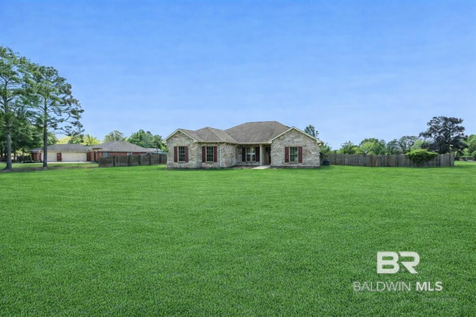 https://zimg.paragon.ice.com/ParagonImages/Property/PG/BCAR/398214/30/0/0/b58d84e16702834a092de7b93a9a394a/7/904b01be8f4d29e4721e308897283626/398214-698c1245-4f90-4ff3-8046-df4ae434c8de.JPG