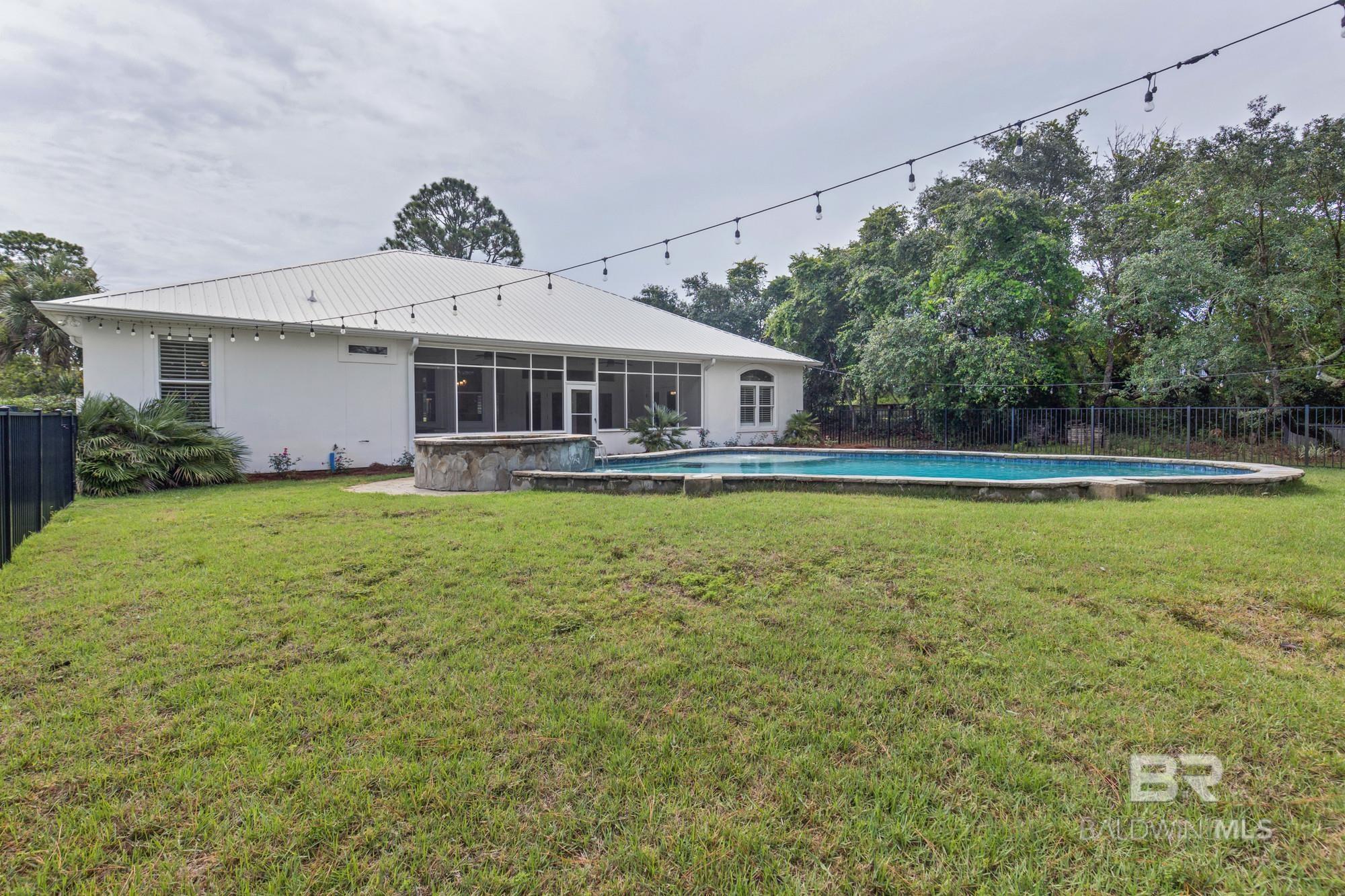 https://zimg.paragon.ice.com/ParagonImages/Property/PG/BCAR/398226/31/0/0/10f936dbf61df88017a50b77773222b9/7/0b5e4f9fb51f416475fda1a0b2b5b725/398226-752b9f73-06bb-4301-b273-8bb16446fbb9.JPG