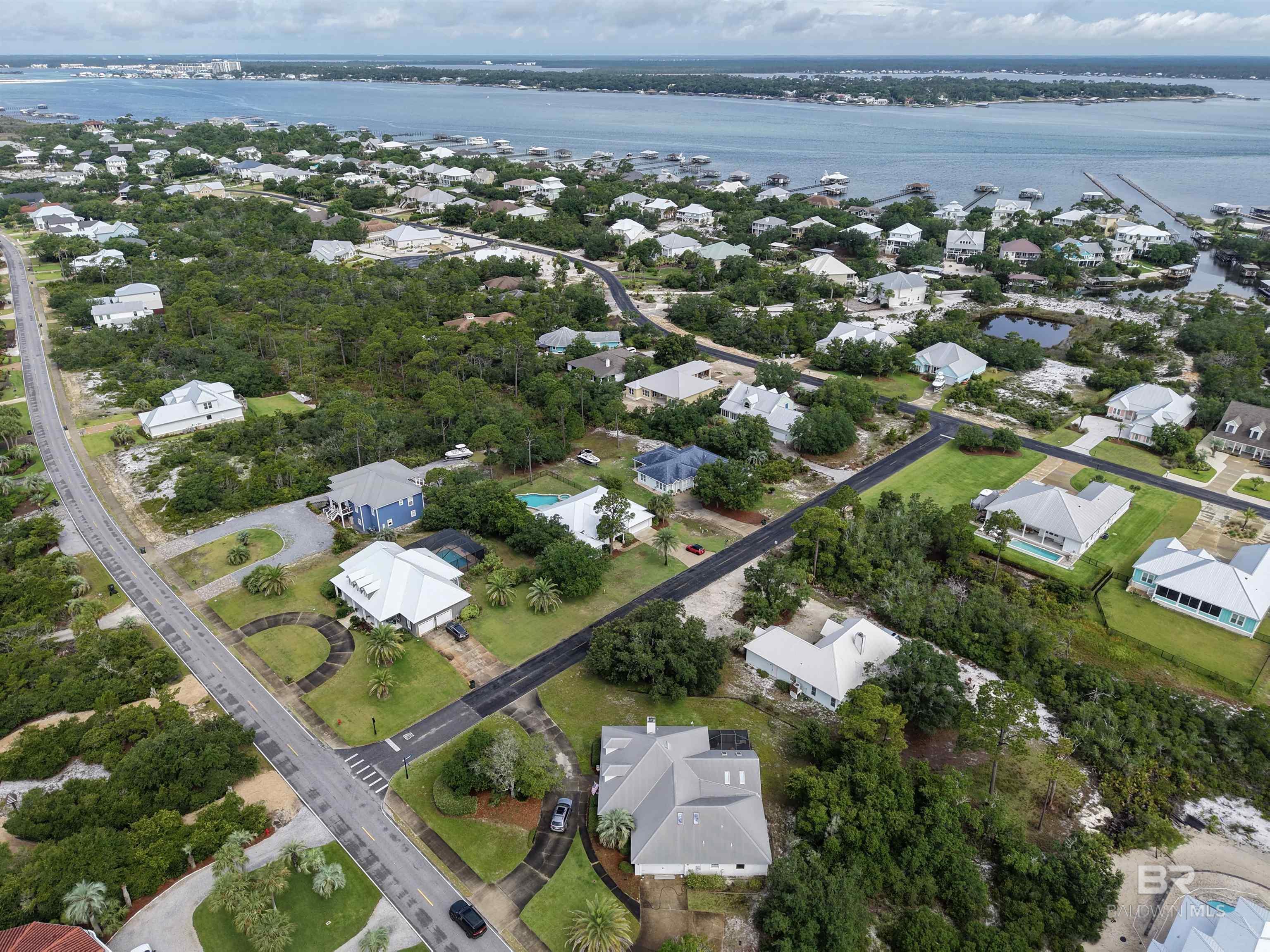https://zimg.paragon.ice.com/ParagonImages/Property/PG/BCAR/398226/35/0/0/8ff3a489860d7552b8aff8f7052cfc30/7/0b5e4f9fb51f416475fda1a0b2b5b725/398226-979cd675-2304-4899-aca2-a0955c56fac2.JPG