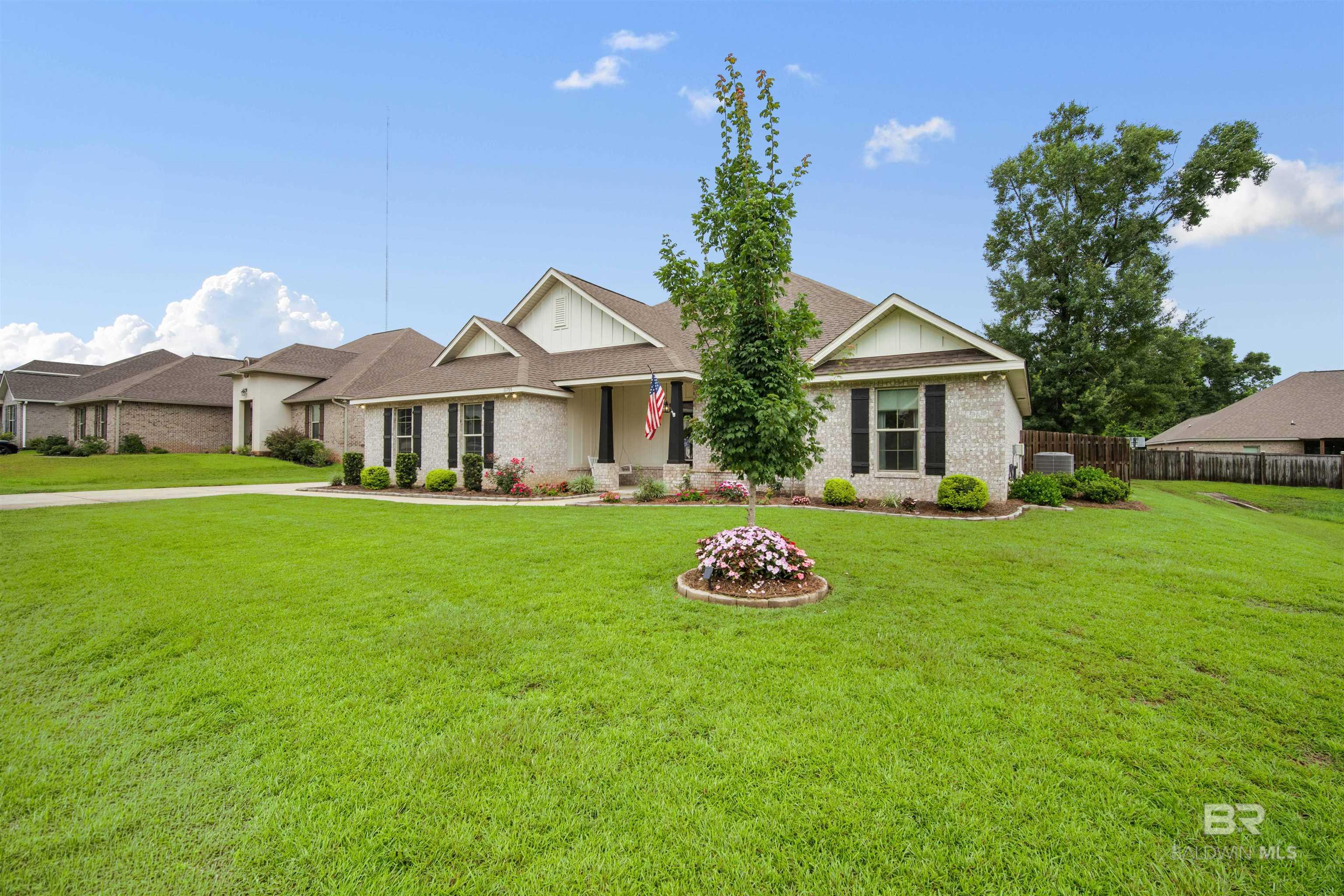 https://zimg.paragon.ice.com/ParagonImages/Property/PG/BCAR/398227/31/0/0/fa3869d0d299115f8c6d5a1b0294e988/7/51a6b68feff93cbf3c7b26d66cc7f358/398227-675f0b89-5e4f-4a2f-92e4-60e053d32355.JPG