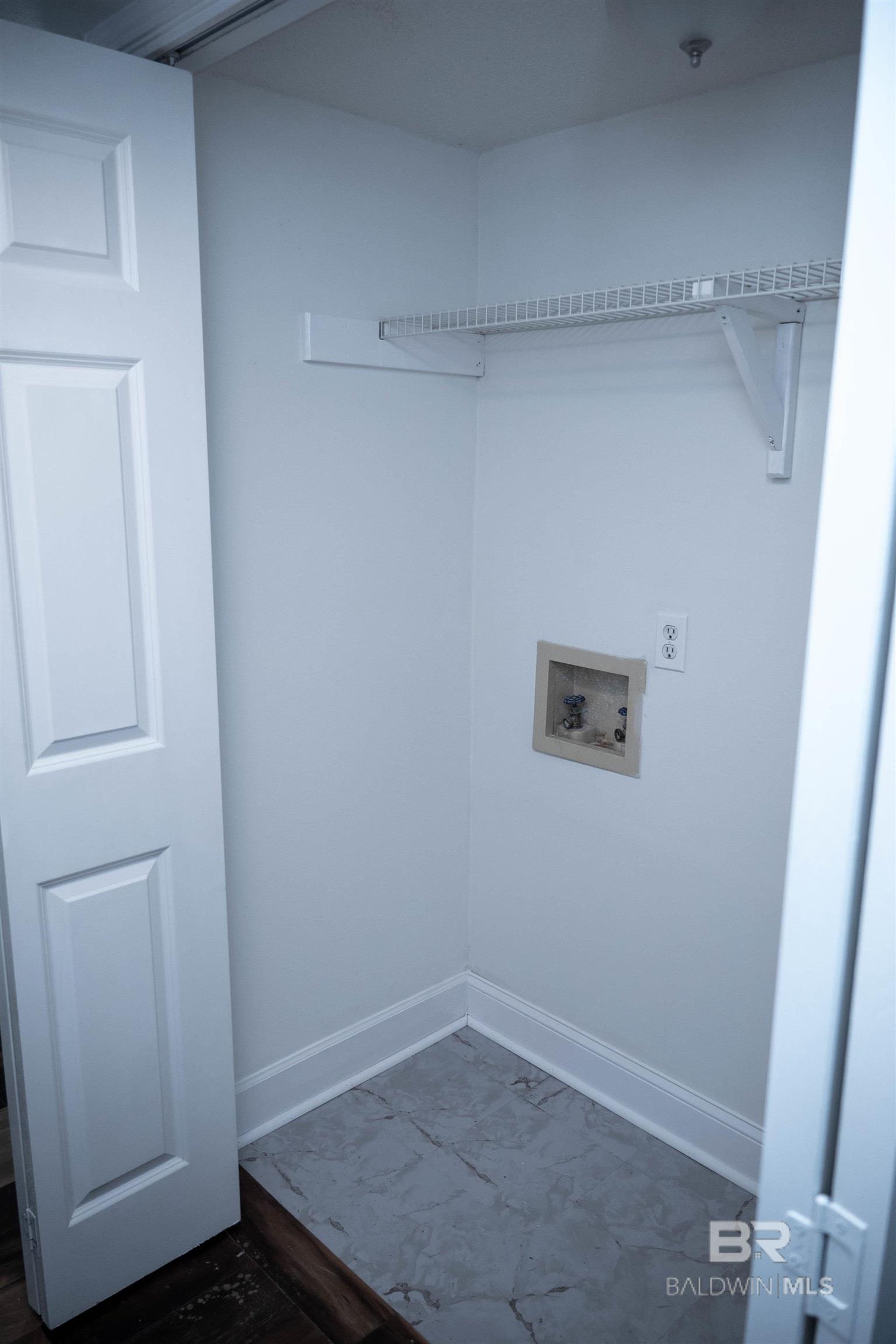 398231 | Photo 18
