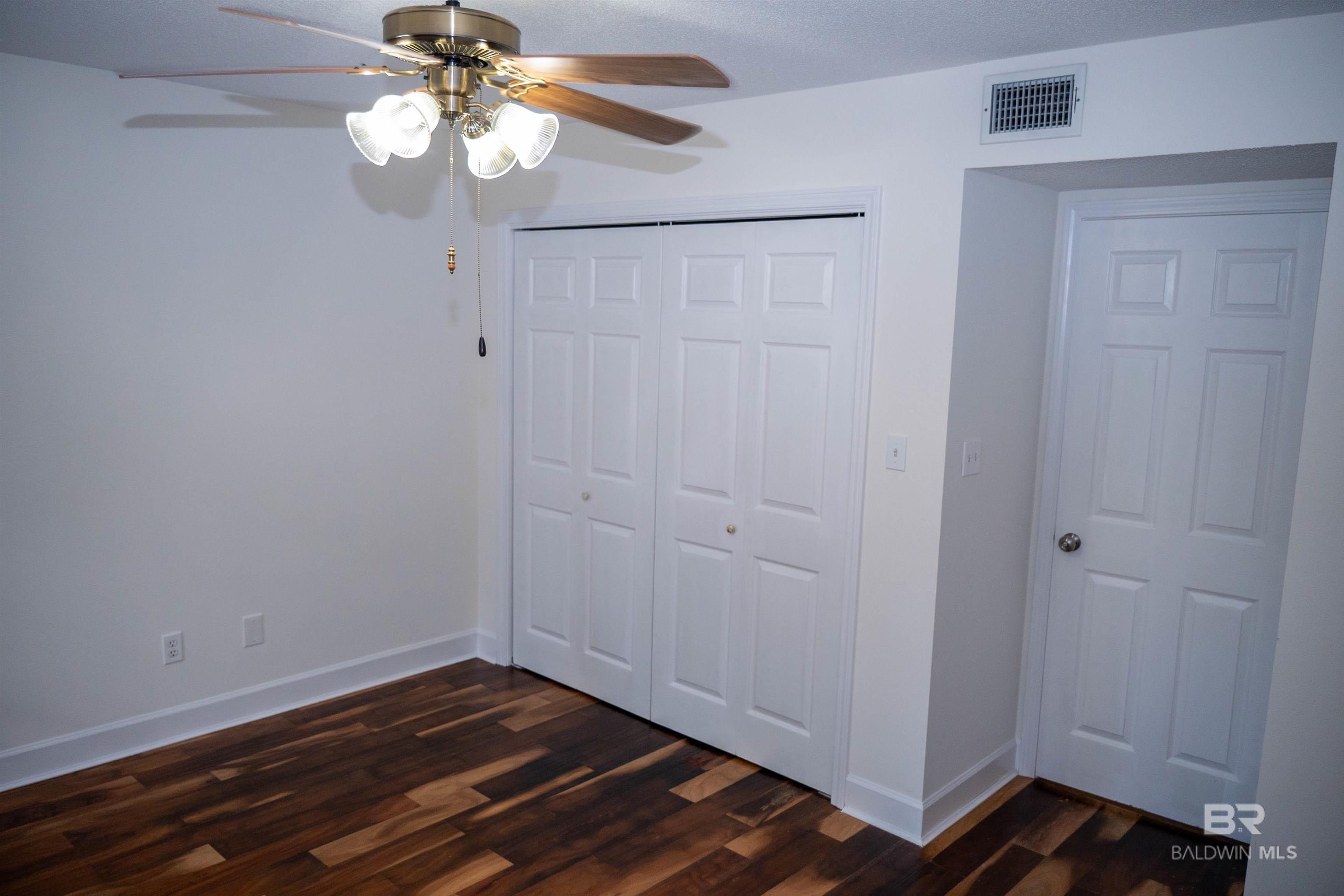 398231 | Photo 22