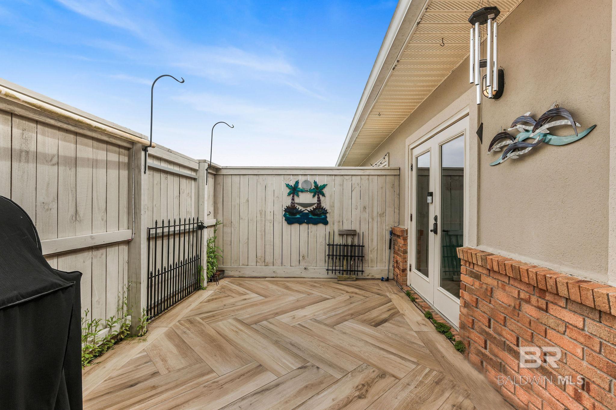 https://zimg.paragon.ice.com/ParagonImages/Property/PG/BCAR/398242/19/0/0/0f92aff1993eade81adfd65b98cdf844/7/86035574ef24f5dc6e3fc0b249f7df89/398242-c02a01ba-9707-46c6-b2a0-24358f646355.JPG