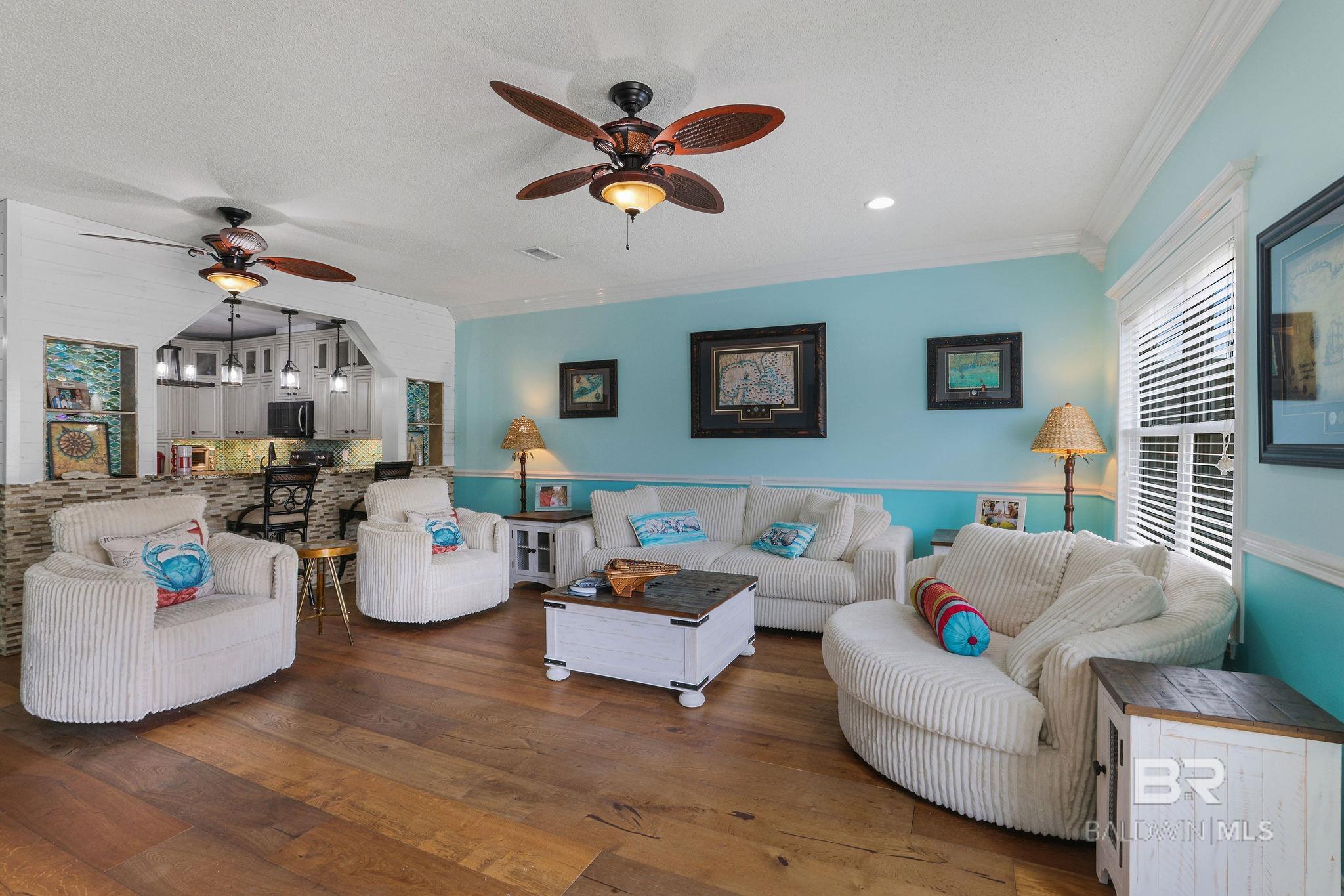 https://zimg.paragon.ice.com/ParagonImages/Property/PG/BCAR/398242/5/0/0/6d5ee9207d439551ed658ca202eaccce/7/86035574ef24f5dc6e3fc0b249f7df89/398242-0d8b9b78-7c1c-4bda-a4c2-b6bb5a13a2b3.JPG