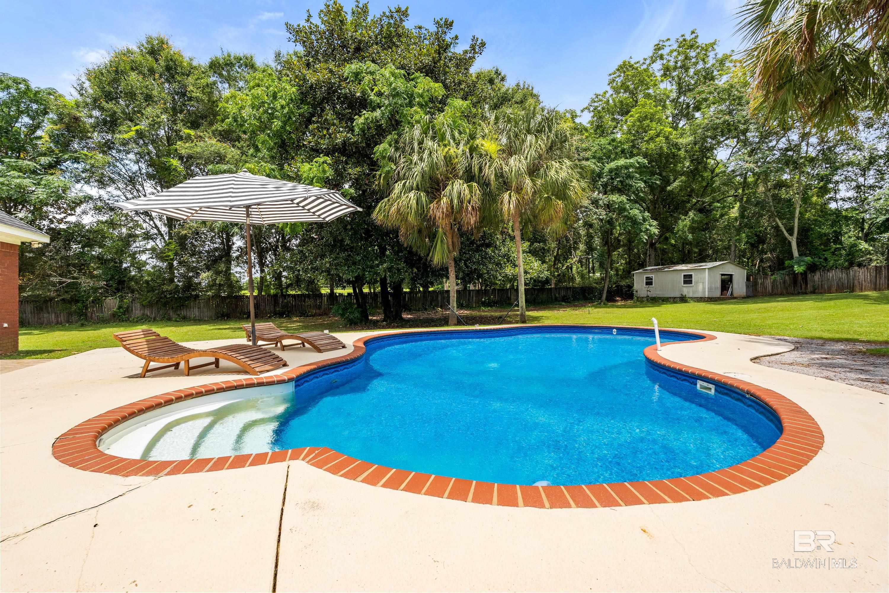 https://zimg.paragon.ice.com/ParagonImages/Property/PG/BCAR/398247/1/0/0/50ddfbd26ab26a16a4706b3121e21ad0/7/c7b79246a5eac5ab028c910727268fdf/398247-fdb36dac-464f-4c4d-ba25-531597789fc3.JPG