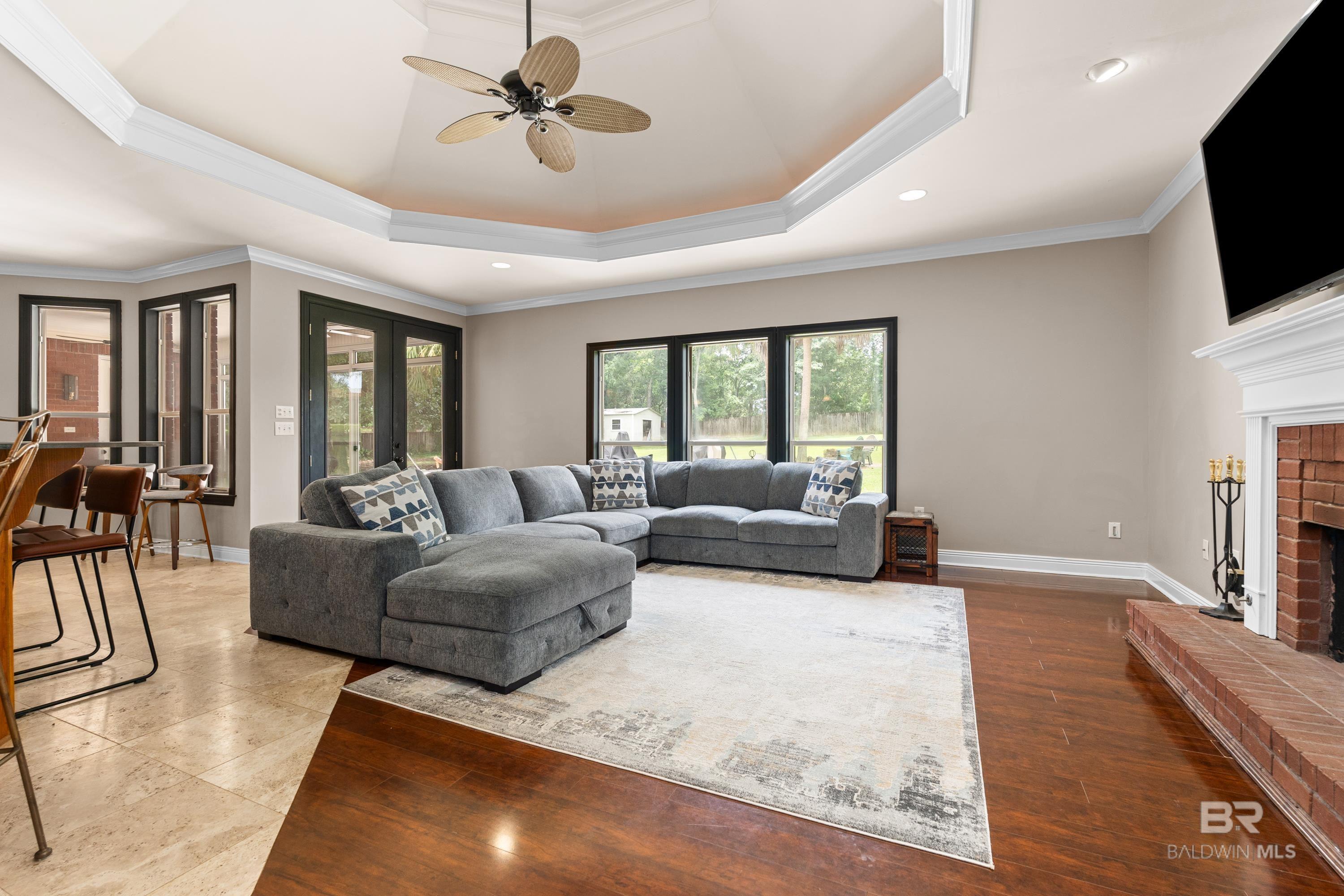 https://zimg.paragon.ice.com/ParagonImages/Property/PG/BCAR/398247/10/0/0/aac8c59a082367febda4f4b6b0addb94/7/c7b79246a5eac5ab028c910727268fdf/398247-a28bf5e3-4ca5-4551-aa50-d4a723e72ef7.JPG