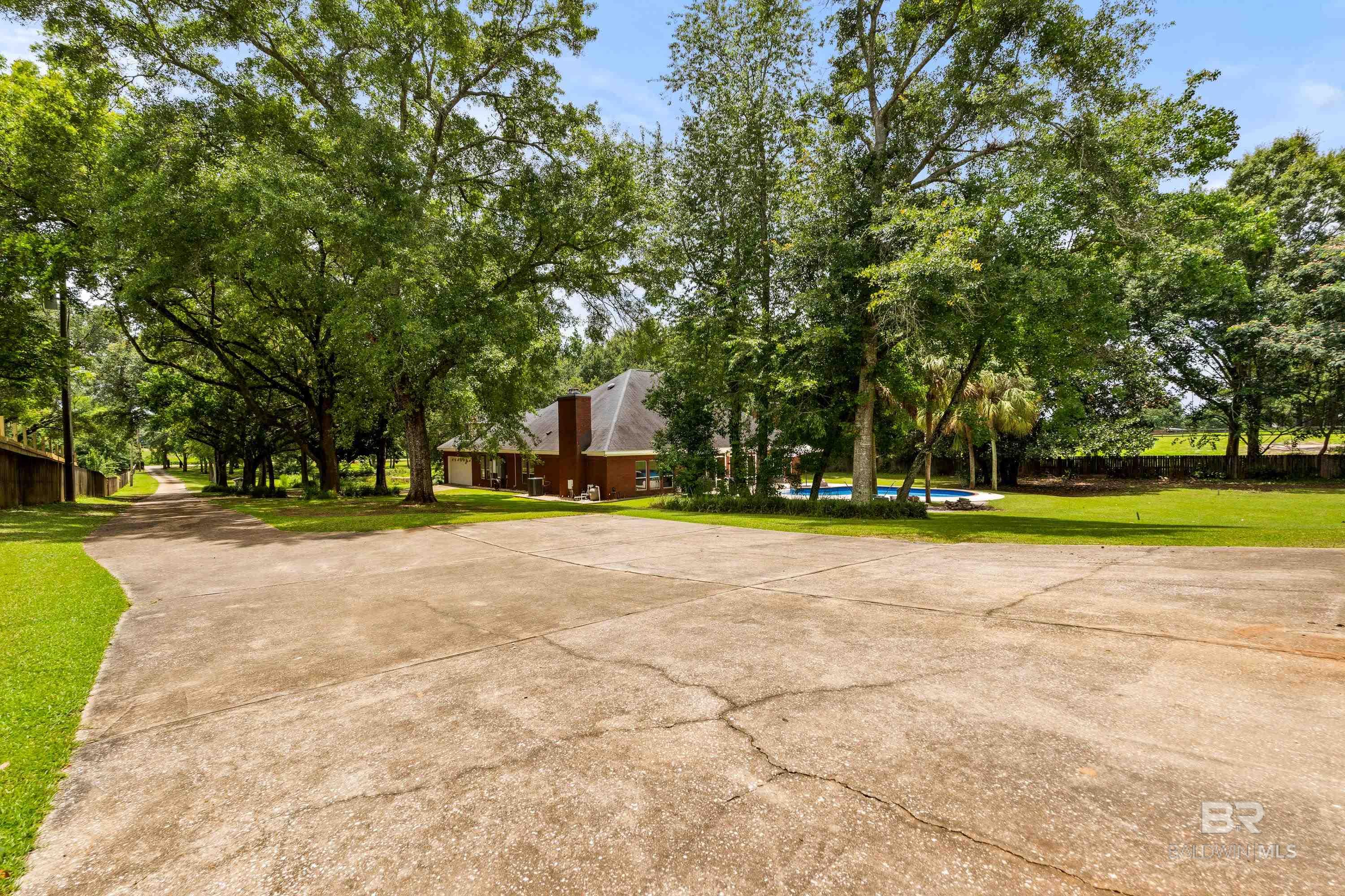 https://zimg.paragon.ice.com/ParagonImages/Property/PG/BCAR/398247/36/0/0/1e4139460be58cd31d896c9b26d23122/7/c7b79246a5eac5ab028c910727268fdf/398247-491d56d8-4945-44af-a789-37bd1ac13025.JPG