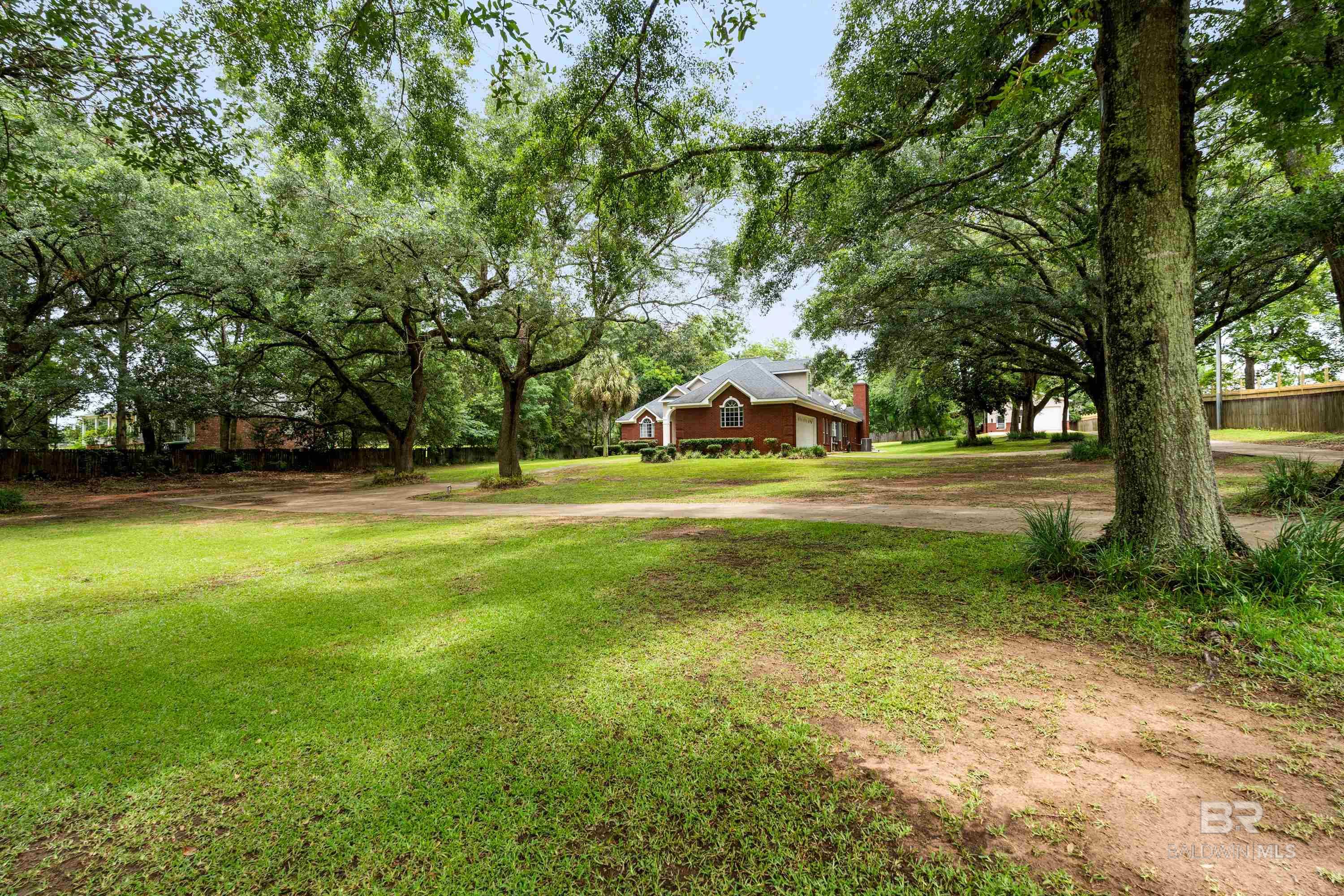 https://zimg.paragon.ice.com/ParagonImages/Property/PG/BCAR/398247/40/0/0/b3c18f881f4f7add460d2969aa9b3a54/7/c7b79246a5eac5ab028c910727268fdf/398247-860936ad-e49e-43bd-8a61-bc6e56723b87.JPG