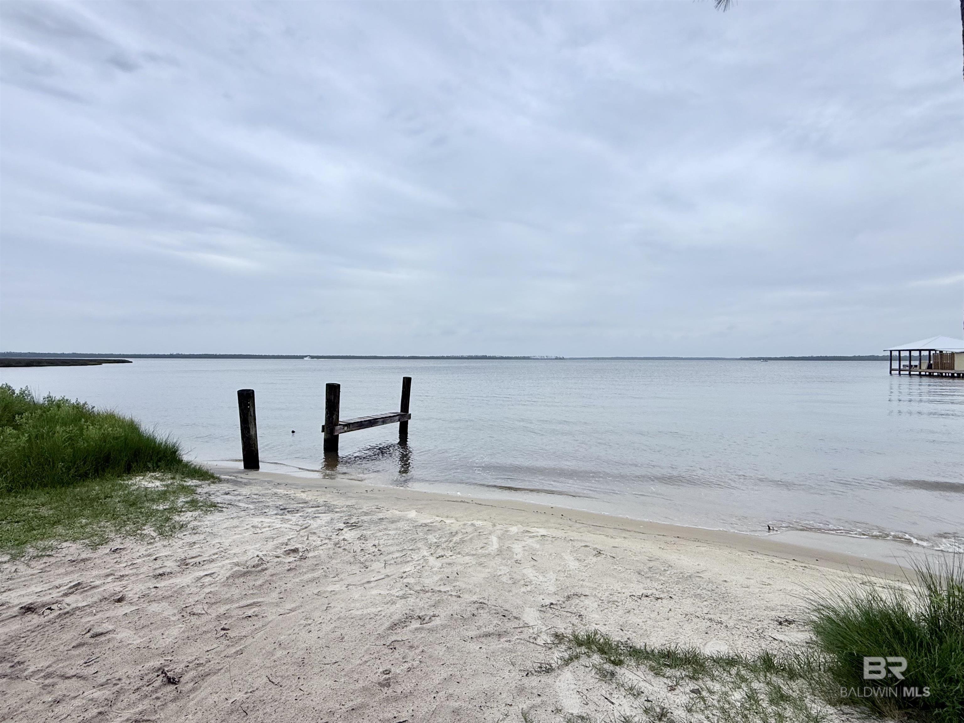 398248 | Photo 22