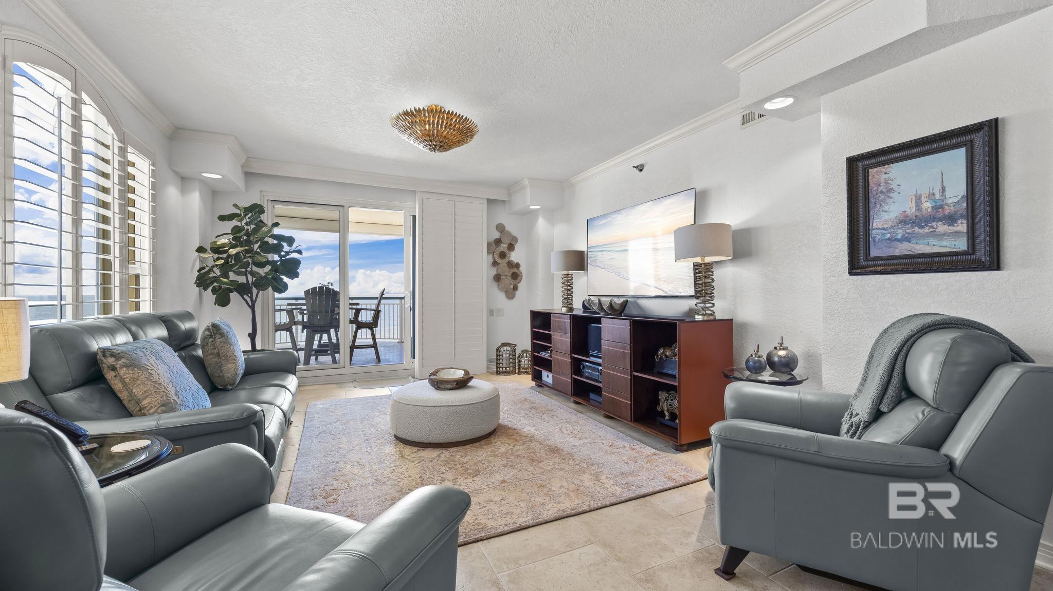 https://zimg.paragon.ice.com/ParagonImages/Property/PG/BCAR/398249/3/0/0/620fa750015addc7e455abc9fe351d16/7/8d7ac650df3595edd26393e2ae8be681/398249-e4d5a3de-fe14-4042-b595-38a51ffaa678.JPG