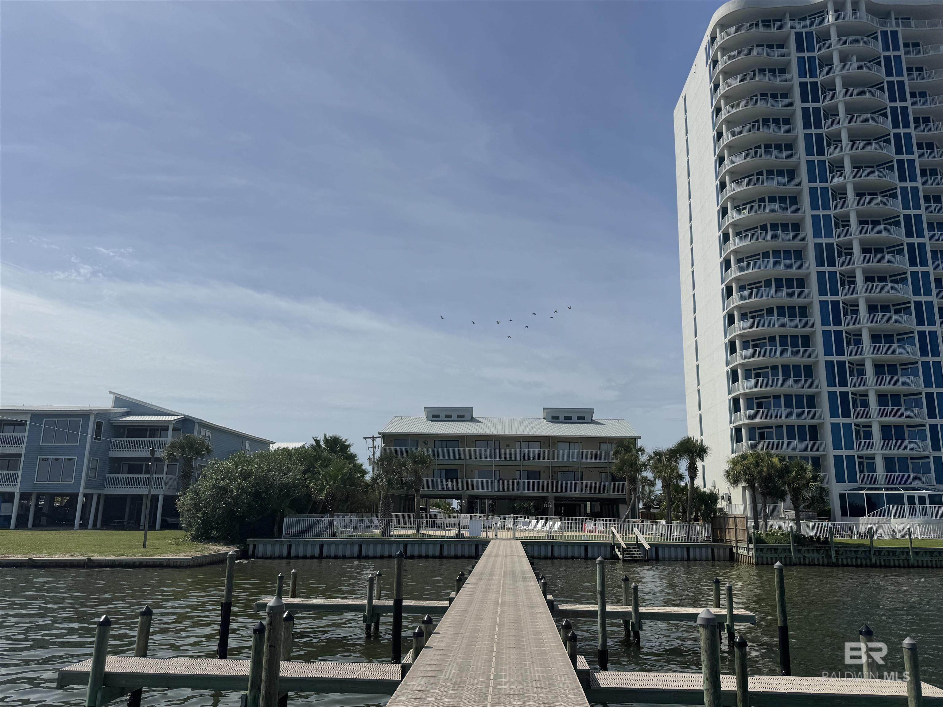https://zimg.paragon.ice.com/ParagonImages/Property/PG/BCAR/398274/32/0/0/4ea30d32358b2cf93f0c50653ca6927b/7/a3ce8008ff726789b1bd7bb94b60fdc0/398274-B69141F8-DB24-4BF2-8987-7204DA7B327D.JPG