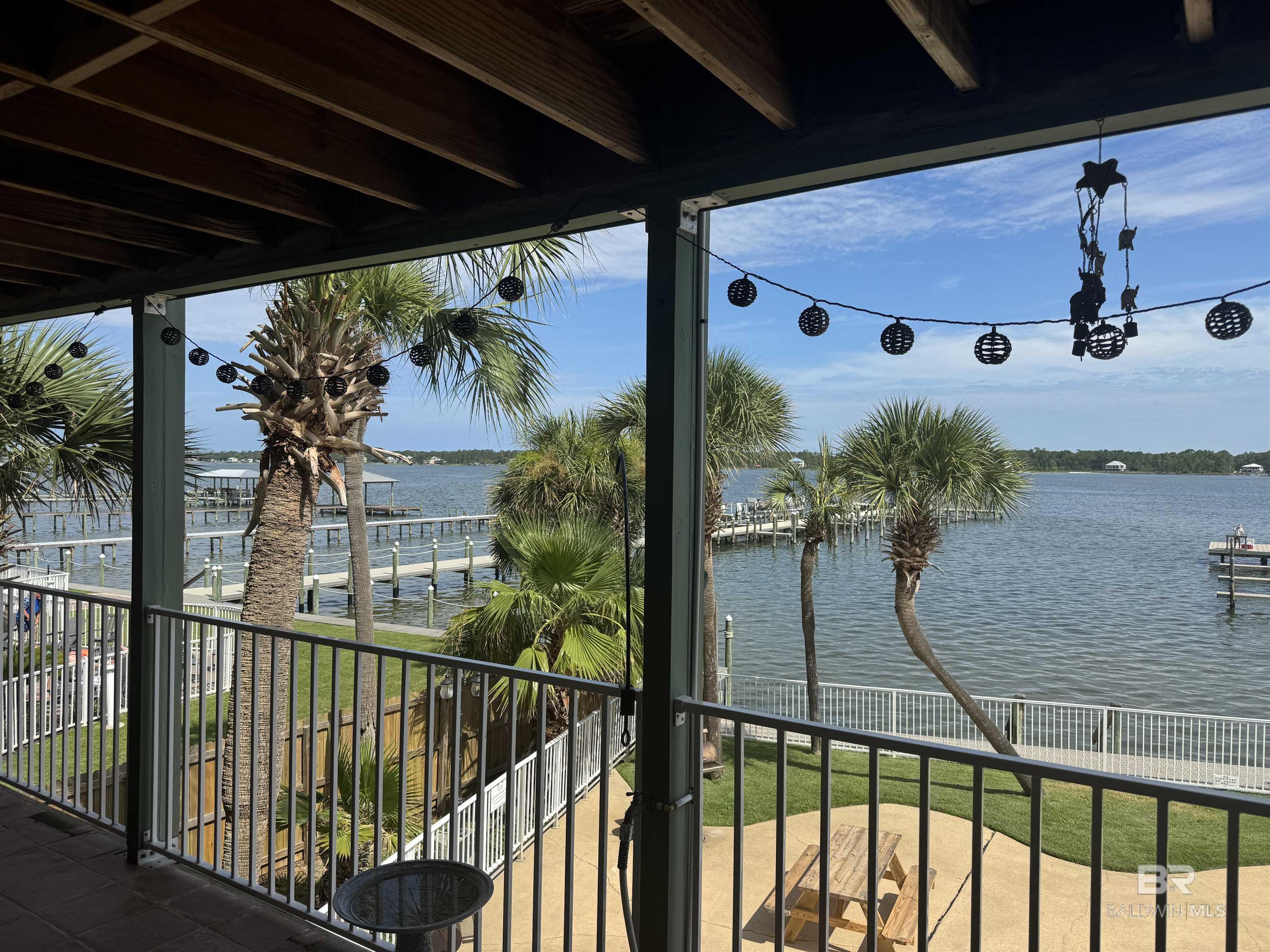 https://zimg.paragon.ice.com/ParagonImages/Property/PG/BCAR/398274/4/0/0/fe4cc21604129fc1ae602e13c2771bf5/7/a3ce8008ff726789b1bd7bb94b60fdc0/398274-CAF2F617-763E-4A43-8E2C-02612CFF5B11.JPG