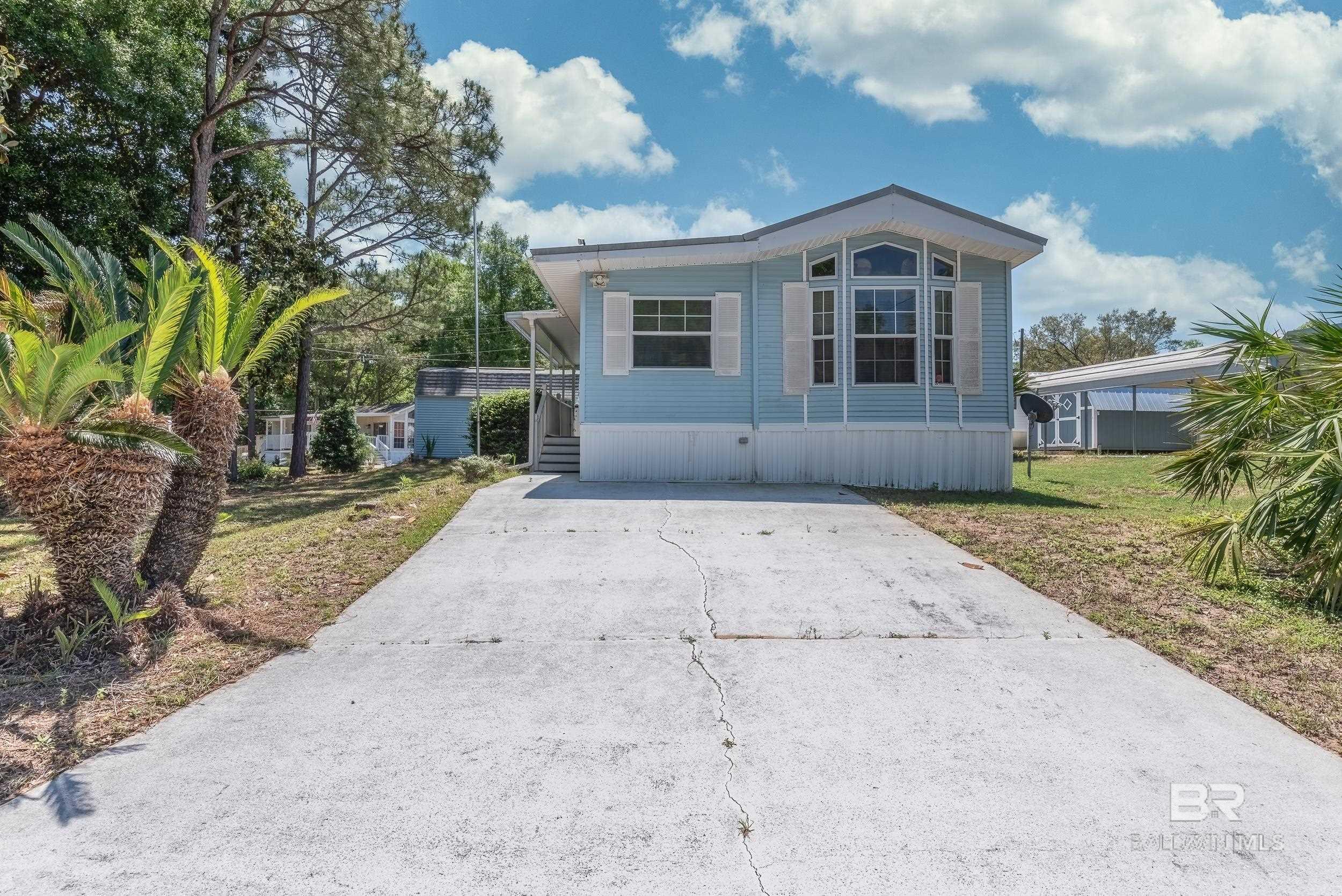 https://zimg.paragon.ice.com/ParagonImages/Property/PG/BCAR/398275/2/0/0/9a69b2ae5a53c25208fea94aff474db2/7/36a201602055d6f91b1b51ddf50495bb/398275-2956694F-B72D-4E45-87E8-0A96B4DDF571.JPG