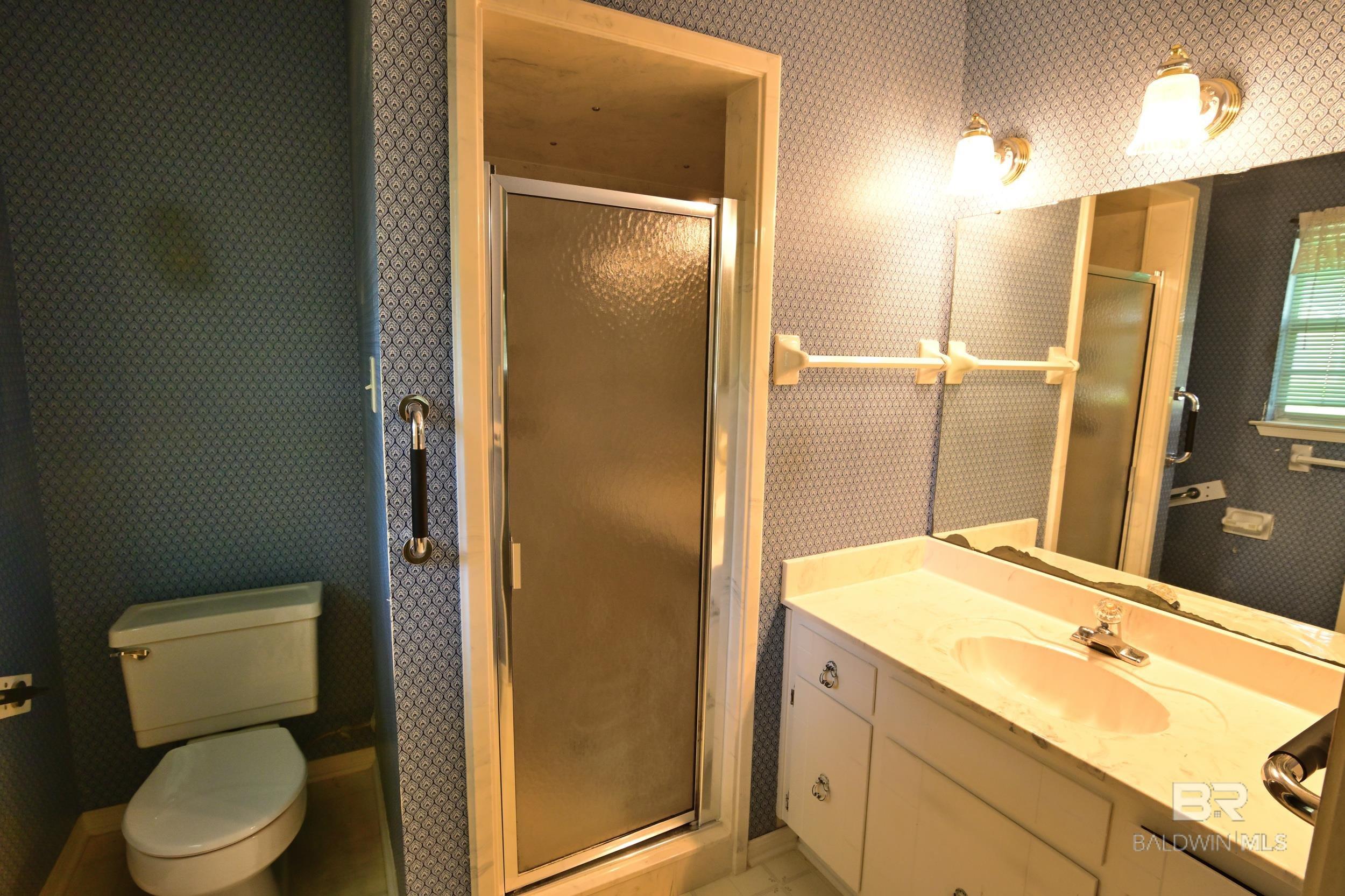 398285 | Photo 21