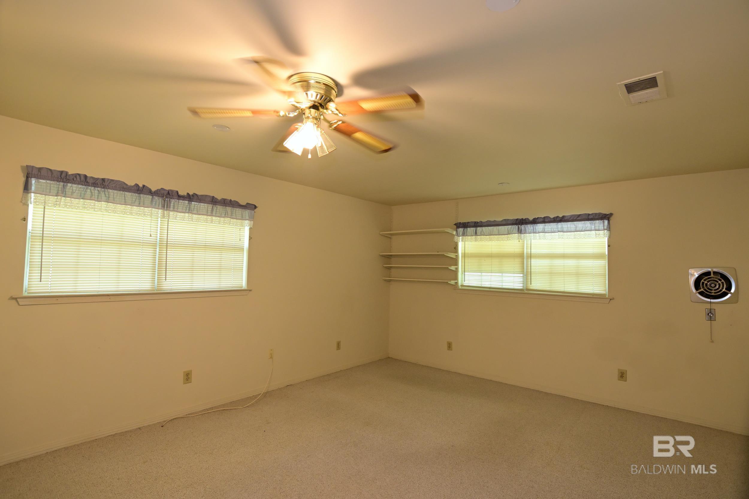 398285 | Photo 29