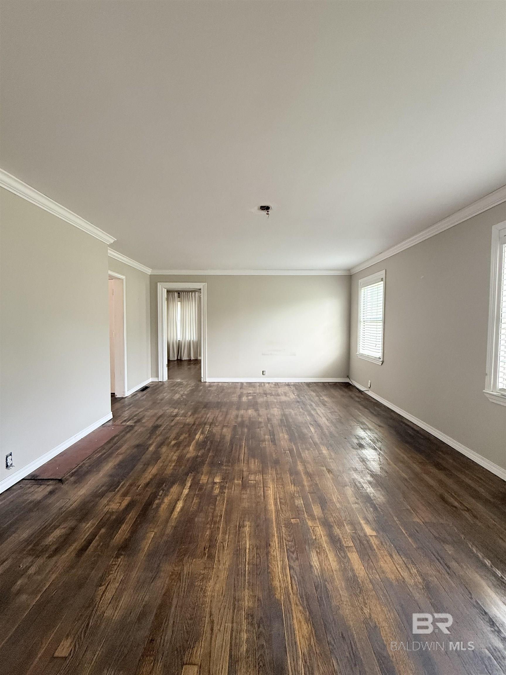 398311 | Photo 24