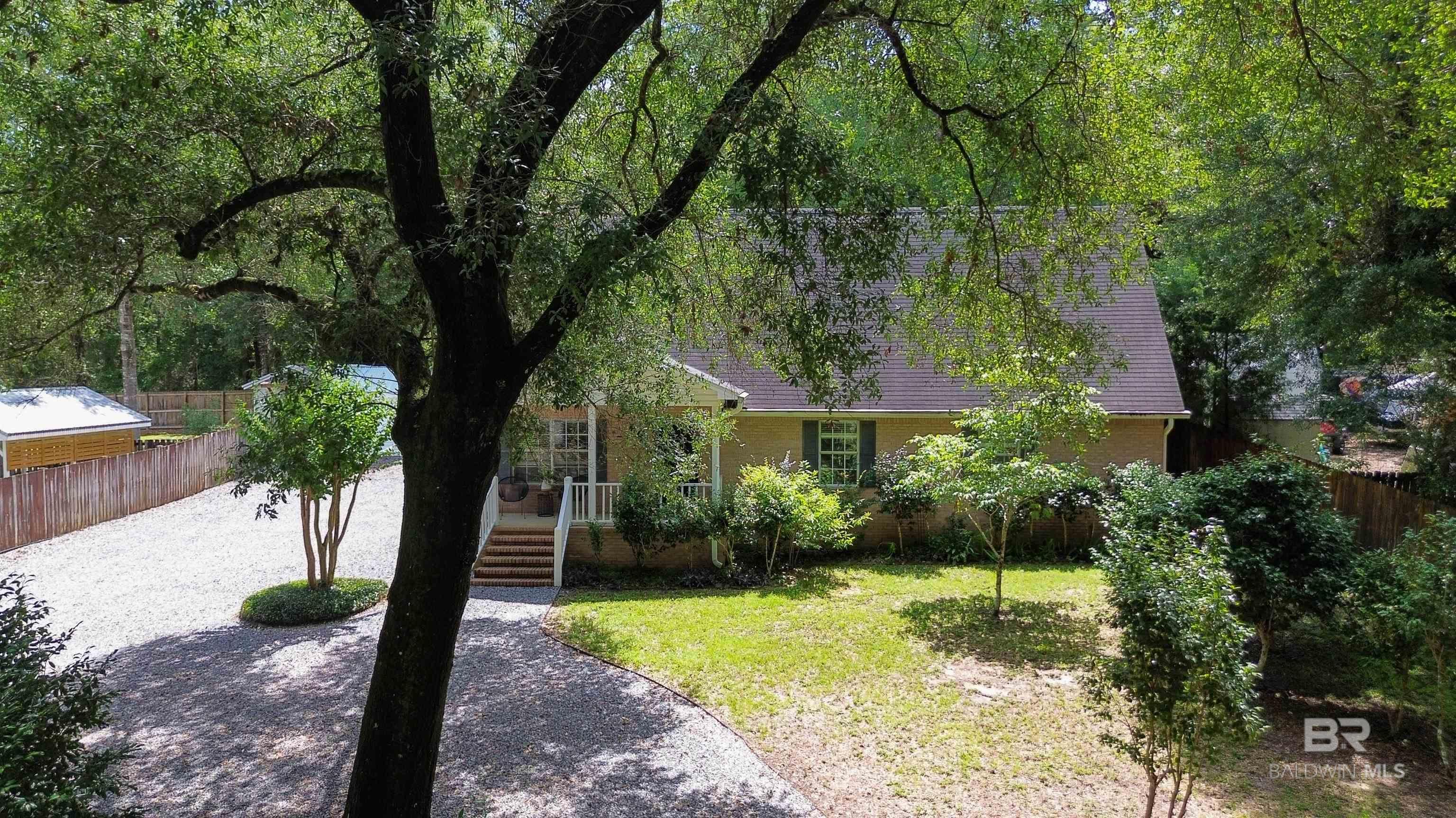 https://zimg.paragon.ice.com/ParagonImages/Property/PG/BCAR/398314/55/0/0/bdae9ee576c9433f782a8e1f49a31df6/7/f786cdcbe563007b440184d94213fc09/398314-cea0d340-e95e-40d6-8eae-26e508e52fb9.JPG