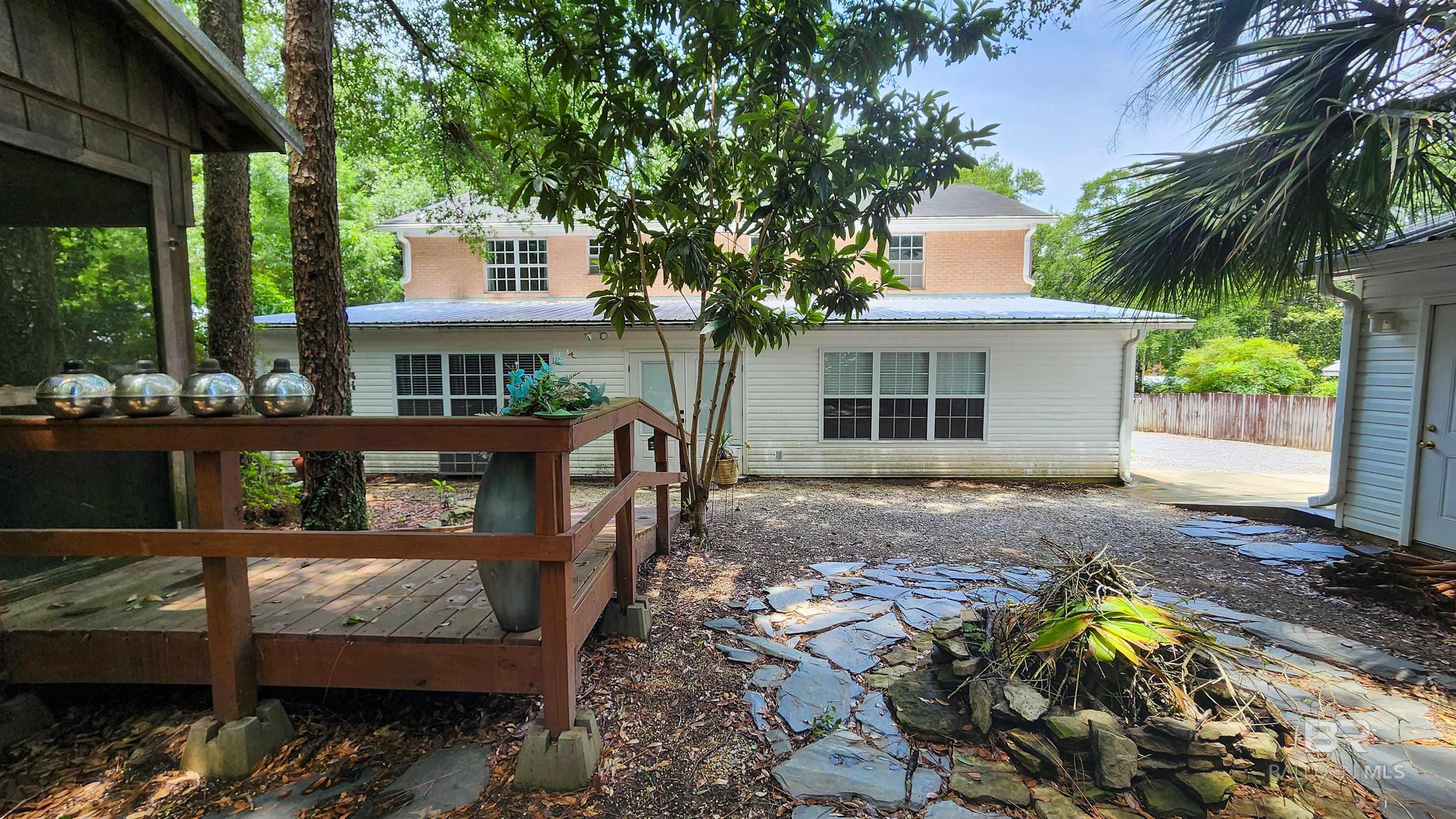 https://zimg.paragon.ice.com/ParagonImages/Property/PG/BCAR/398314/57/0/0/54de5427c03c86ccb4b354063572fd3d/7/f786cdcbe563007b440184d94213fc09/398314-cdba63fd-7416-476f-a357-fd26c1f61d62.JPG