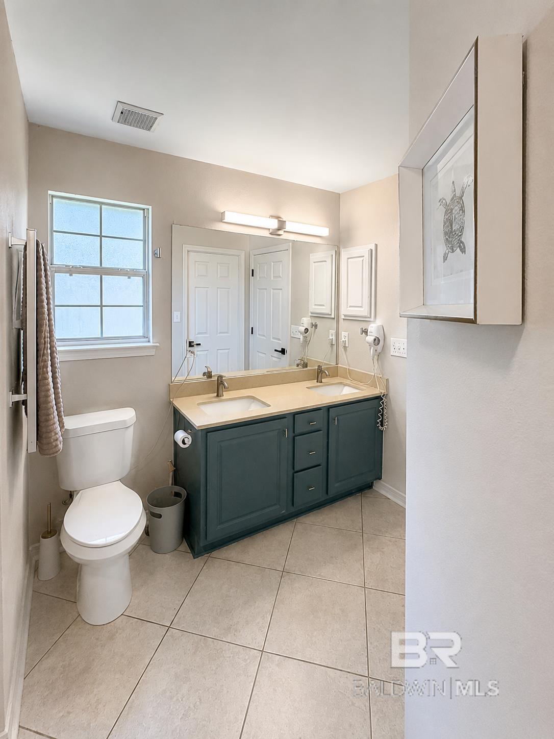 https://zimg.paragon.ice.com/ParagonImages/Property/PG/BCAR/398316/15/0/0/7bb016449e5fa777de17a35eb3f0b080/7/1d0bcd3f20d282f3f13f76a2413f6150/398316-697e4d09-bbc4-4e98-9116-b2a698bd4a07.JPG
