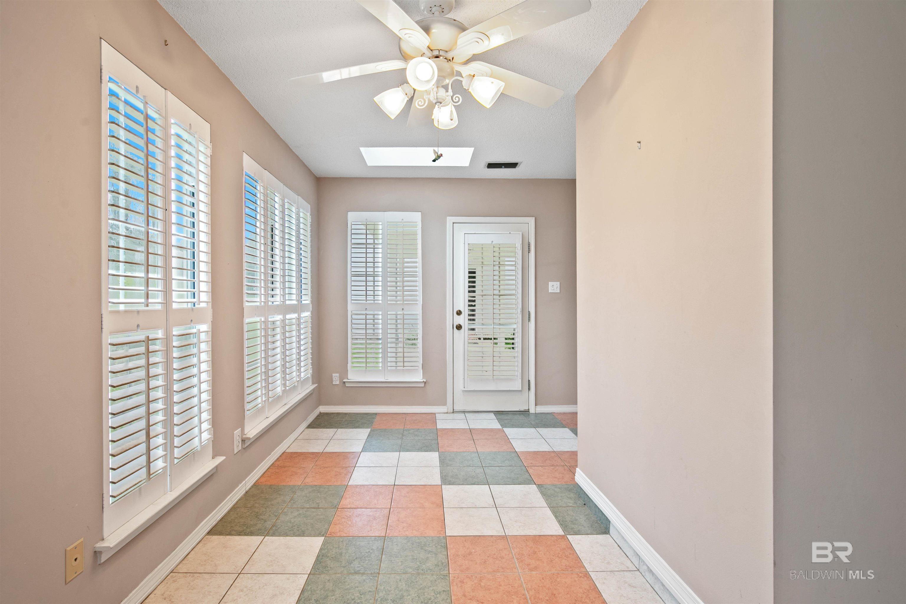 398340 | Photo 20