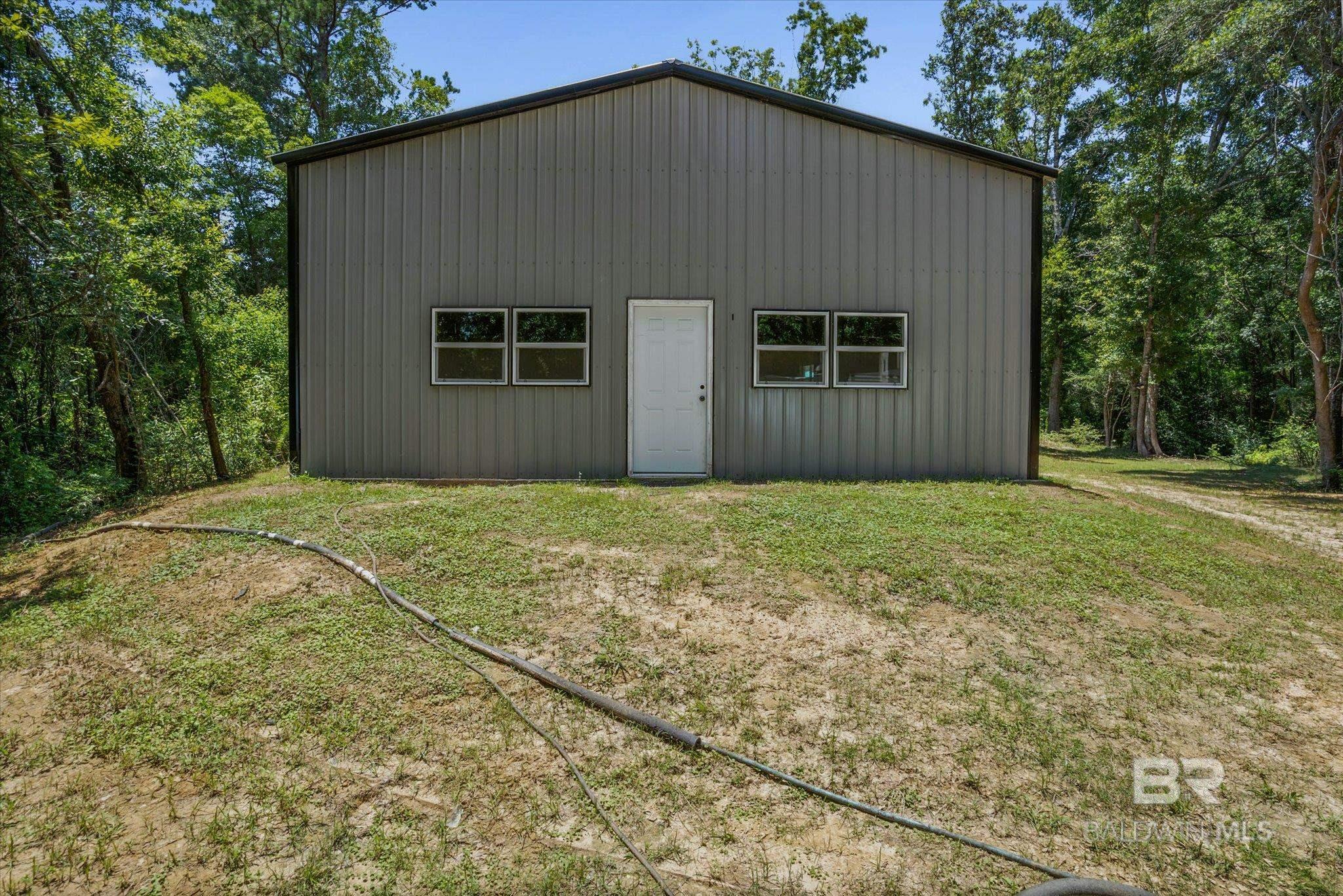 398350 | Photo 2