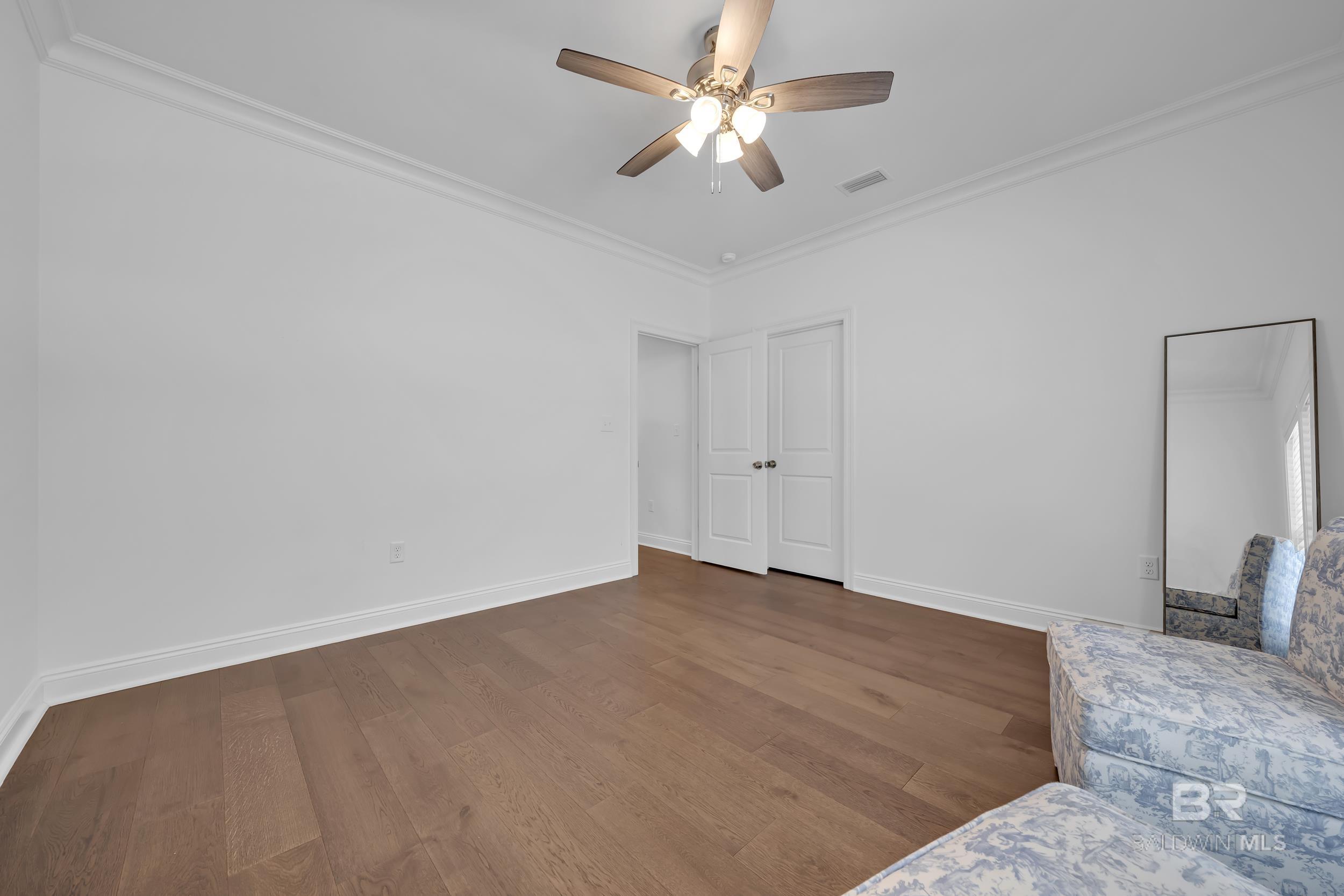https://zimg.paragon.ice.com/ParagonImages/Property/PG/BCAR/398353/23/0/0/3d5eb4665b7d3a2d7bdb851c4d917bf3/7/6137f8ffada06663f0dabacc4efdce40/398353-f49369a7-f86d-4527-9ed9-00abe0b080c3.JPG