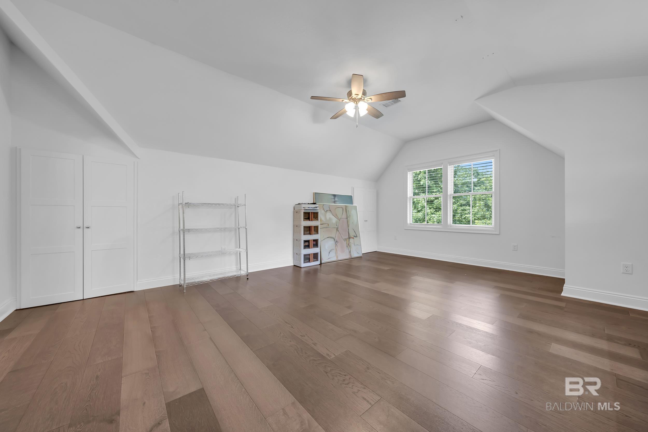https://zimg.paragon.ice.com/ParagonImages/Property/PG/BCAR/398353/24/0/0/1b6d315cc0047db200f4e7d24d64e3d1/7/6137f8ffada06663f0dabacc4efdce40/398353-c93bfac7-3bea-4a5f-b16e-ac7f00bb28a6.JPG