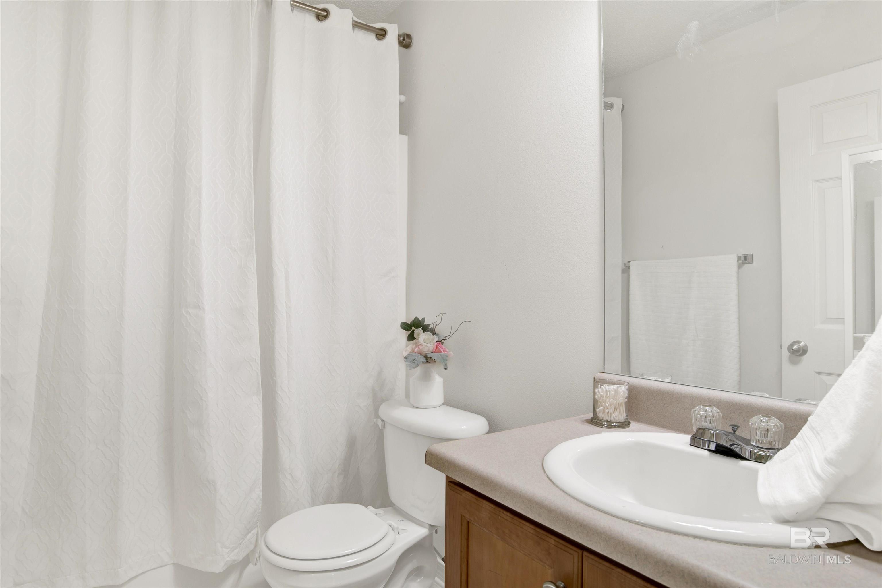 398363 | Photo 25