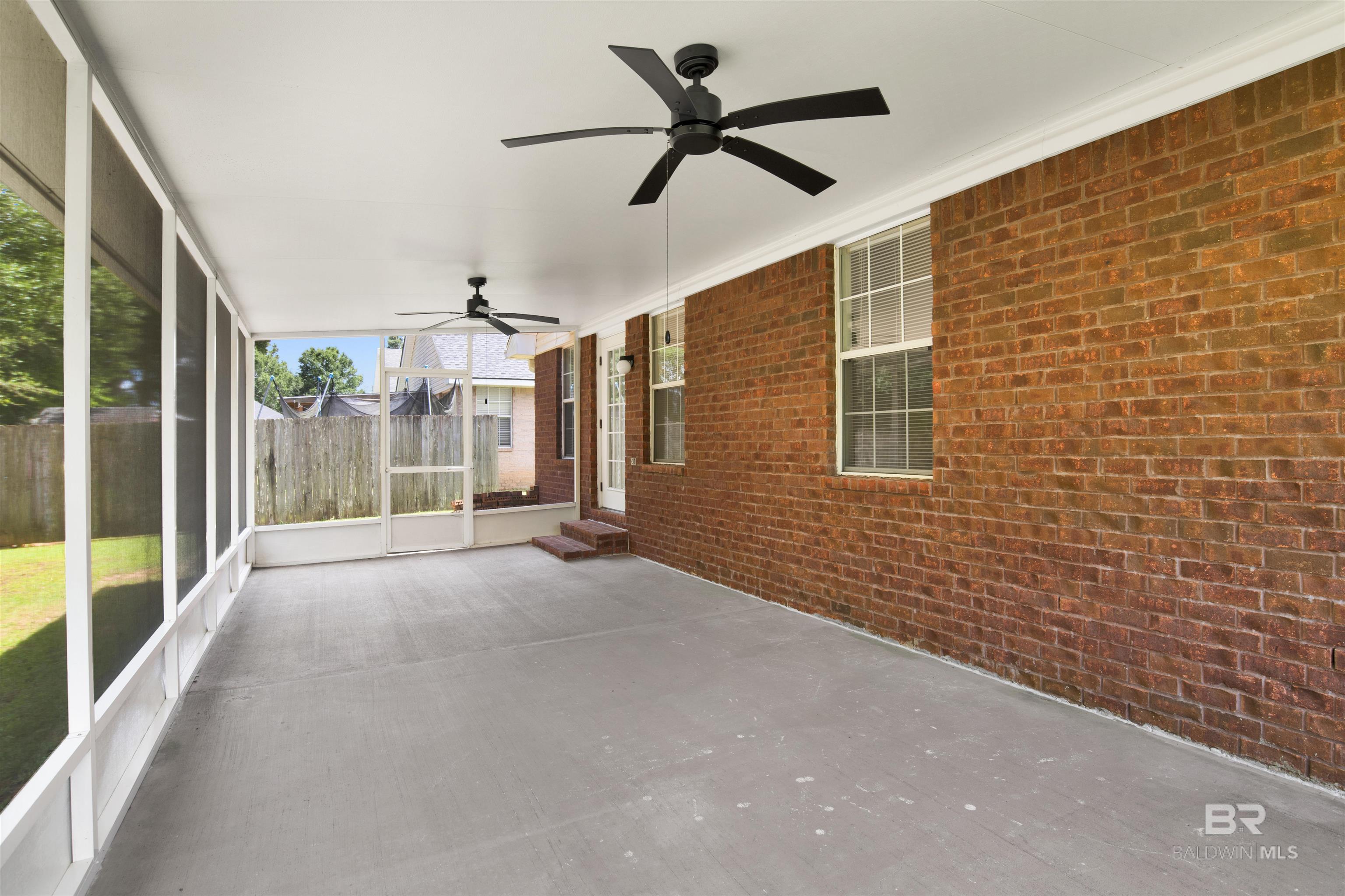 398363 | Photo 28