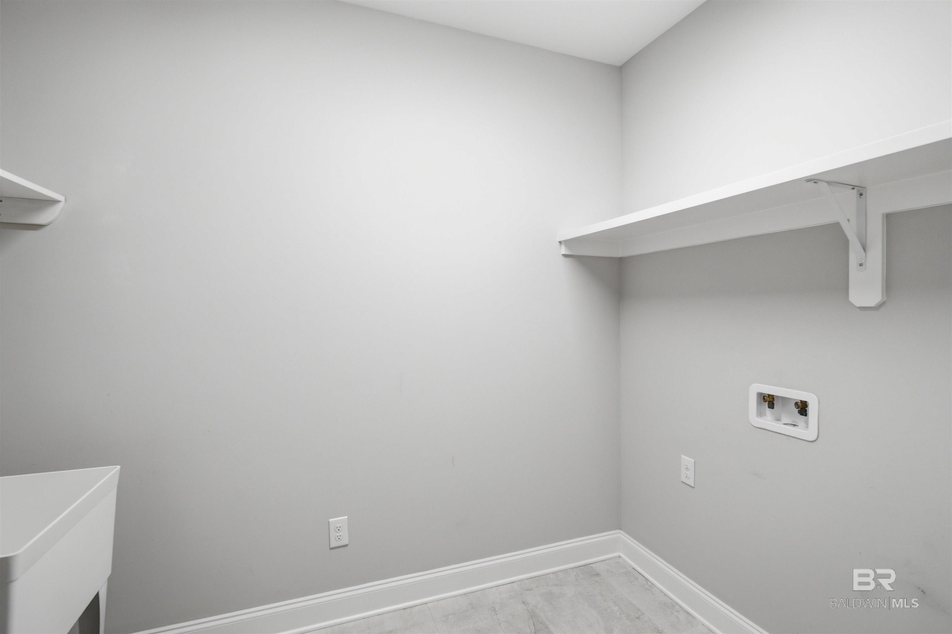 398372 | Photo 23