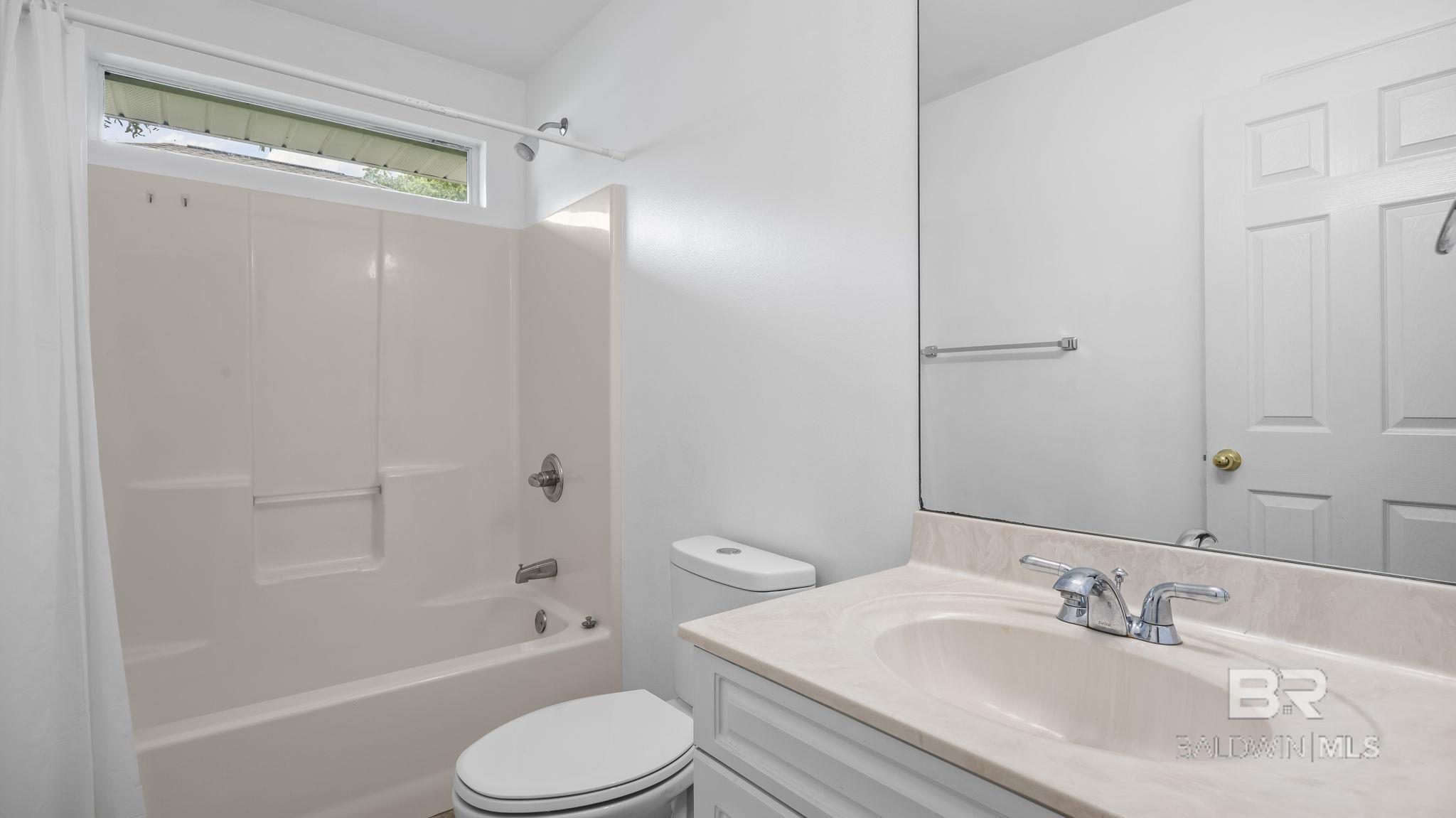 https://zimg.paragon.ice.com/ParagonImages/Property/PG/BCAR/398376/25/0/0/277a66081ccac3772b8f921640265a0e/7/40624a41518abea6cd4d66927bbfa10a/398376-61d9483c-1dd2-4b7e-92dc-305ef011e33f.JPG