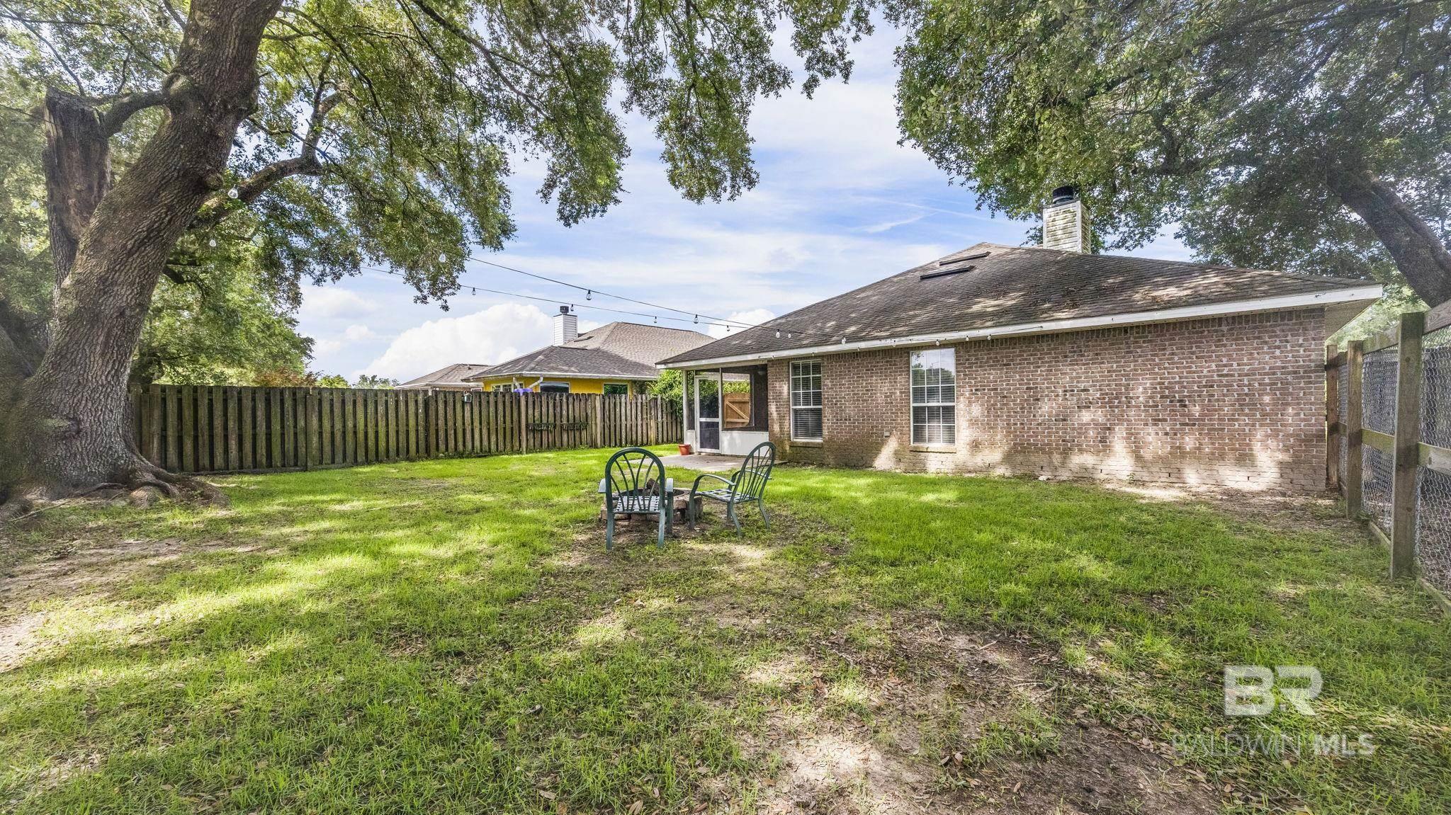 https://zimg.paragon.ice.com/ParagonImages/Property/PG/BCAR/398376/32/0/0/b3f366e6b09eab808b5cc86e132d7483/7/40624a41518abea6cd4d66927bbfa10a/398376-a74b8041-d2e1-4763-a648-786a3abe3ee4.JPG