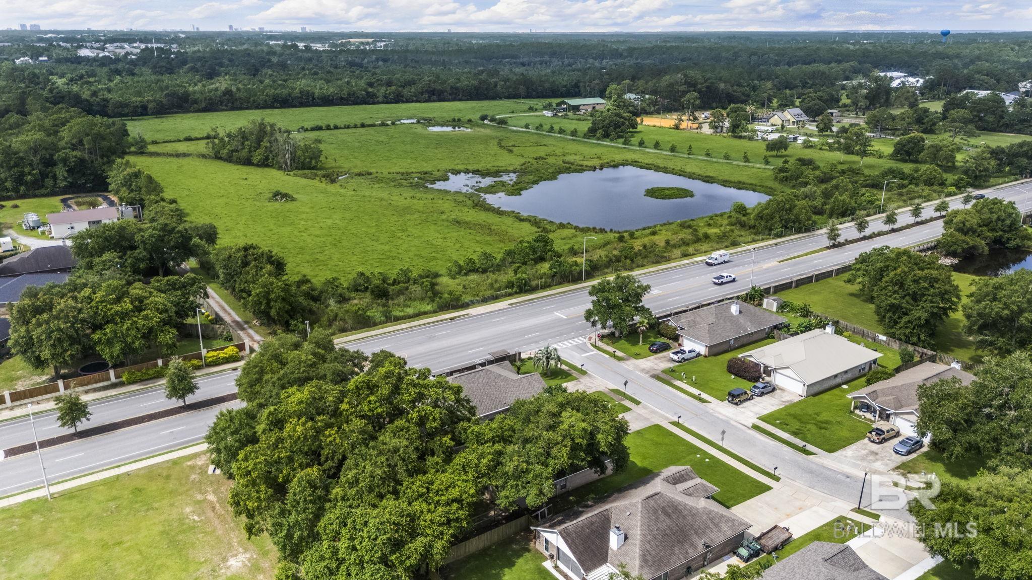 https://zimg.paragon.ice.com/ParagonImages/Property/PG/BCAR/398376/38/0/0/bf42d57f3d2fabd8982c4fe986cf903c/7/40624a41518abea6cd4d66927bbfa10a/398376-4e719bac-aaf2-4ff9-8486-dc7b3371ddc4.JPG