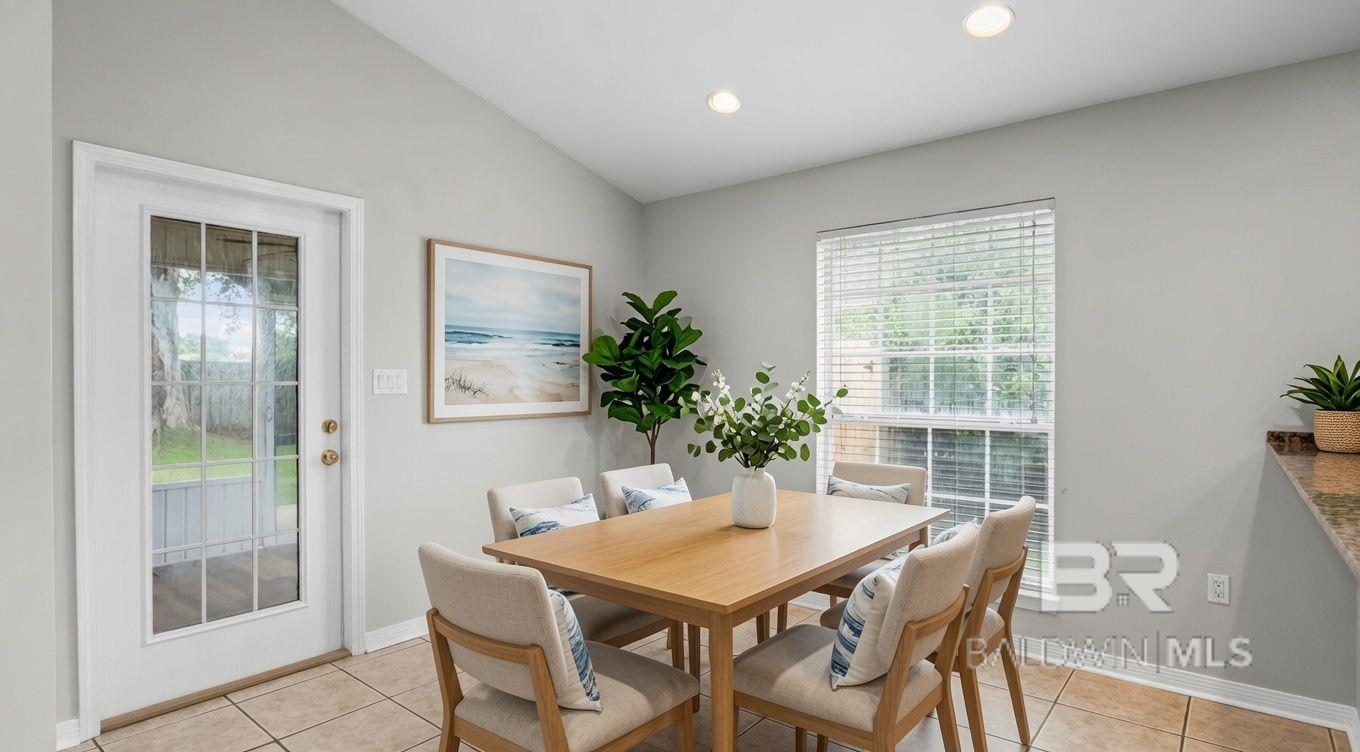 https://zimg.paragon.ice.com/ParagonImages/Property/PG/BCAR/398376/8/0/0/c1ce2820c37cab201583ac1ad73b7bf7/7/40624a41518abea6cd4d66927bbfa10a/398376-f45ff863-7021-42df-84d6-9185b9a82c9a.JPG
