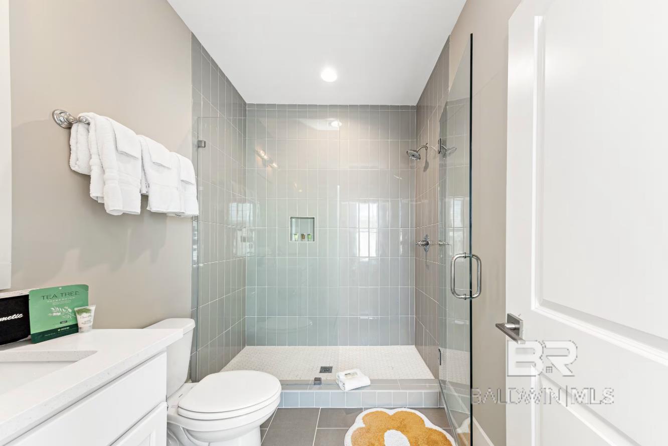 https://zimg.paragon.ice.com/ParagonImages/Property/PG/BCAR/398386/26/0/0/9e6b4a751ade508d7b802ca3c0833e38/7/c16e385d7dda77f3864a51abefe421b8/398386-30de6b68-6785-4dea-82a6-65746c0473d5.JPG