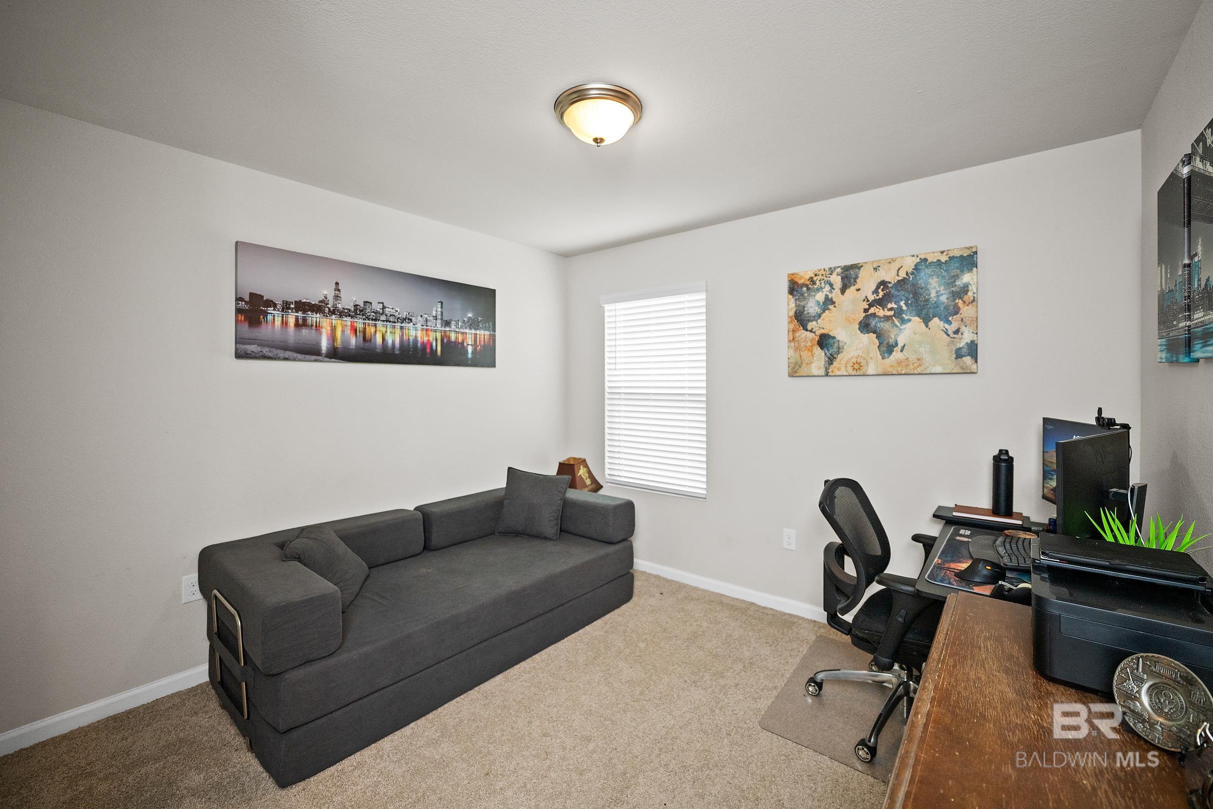 https://zimg.paragon.ice.com/ParagonImages/Property/PG/BCAR/398389/24/0/0/4beedf618b59645d0dd8e3b32b80e158/7/68dcb8b48fa11d55ebc41ff8197032d9/398389-211e92fd-b25a-4977-9d40-b45d1fecb7cd.JPG