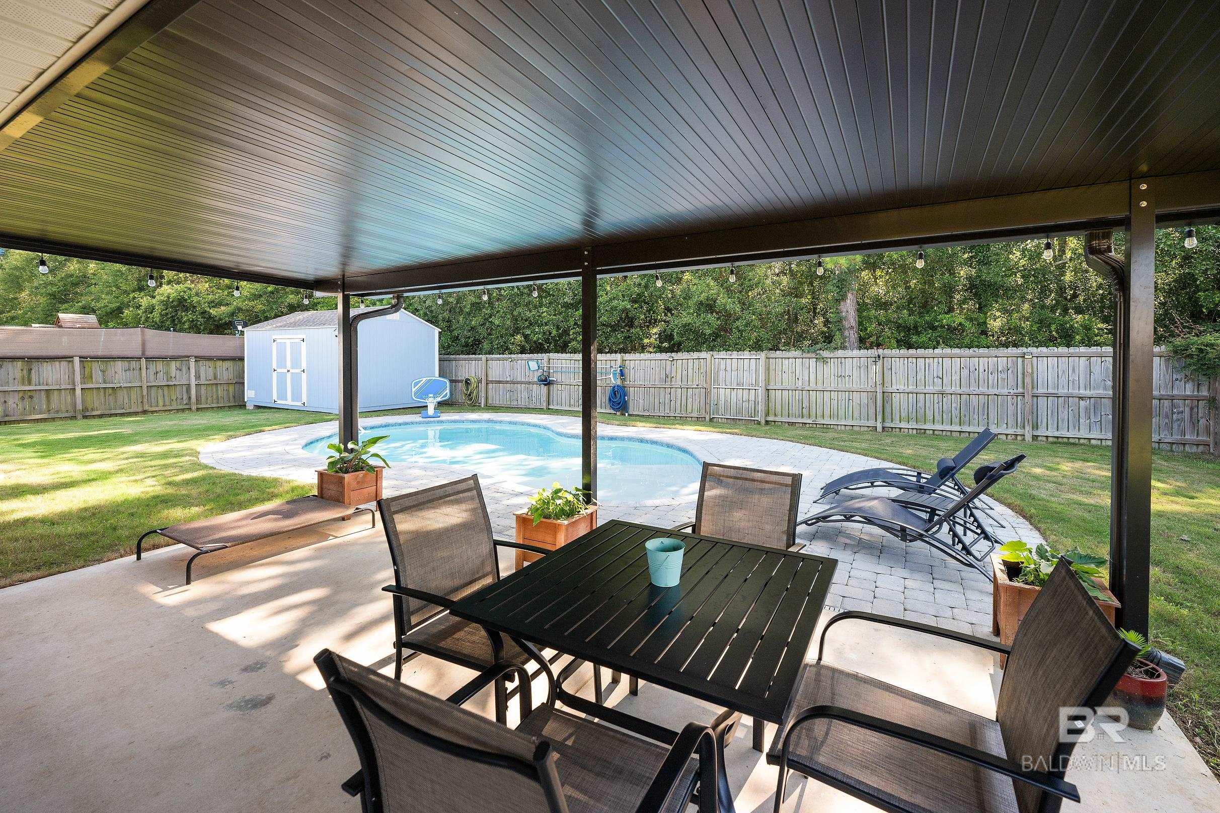 https://zimg.paragon.ice.com/ParagonImages/Property/PG/BCAR/398389/30/0/0/1b47ae9eb7a0bcfd5237890119ed6fb7/7/68dcb8b48fa11d55ebc41ff8197032d9/398389-e0fa439e-be86-4dcb-a262-c9acb2da0ccb.JPG