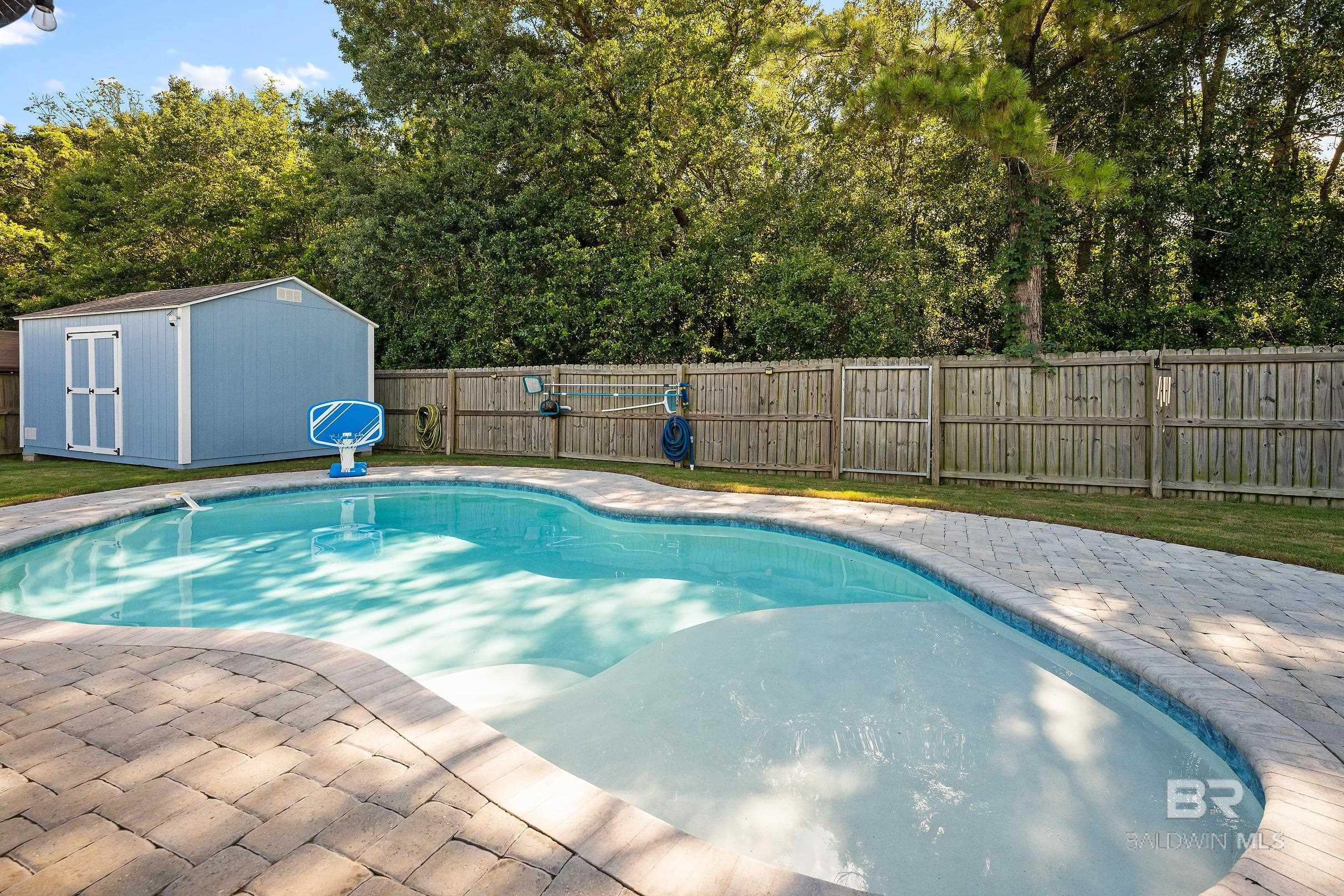 https://zimg.paragon.ice.com/ParagonImages/Property/PG/BCAR/398389/33/0/0/d889bc7a966c5946be66f84455335e3f/7/68dcb8b48fa11d55ebc41ff8197032d9/398389-447d84a4-5f71-488a-87b6-703500080cb9.JPG