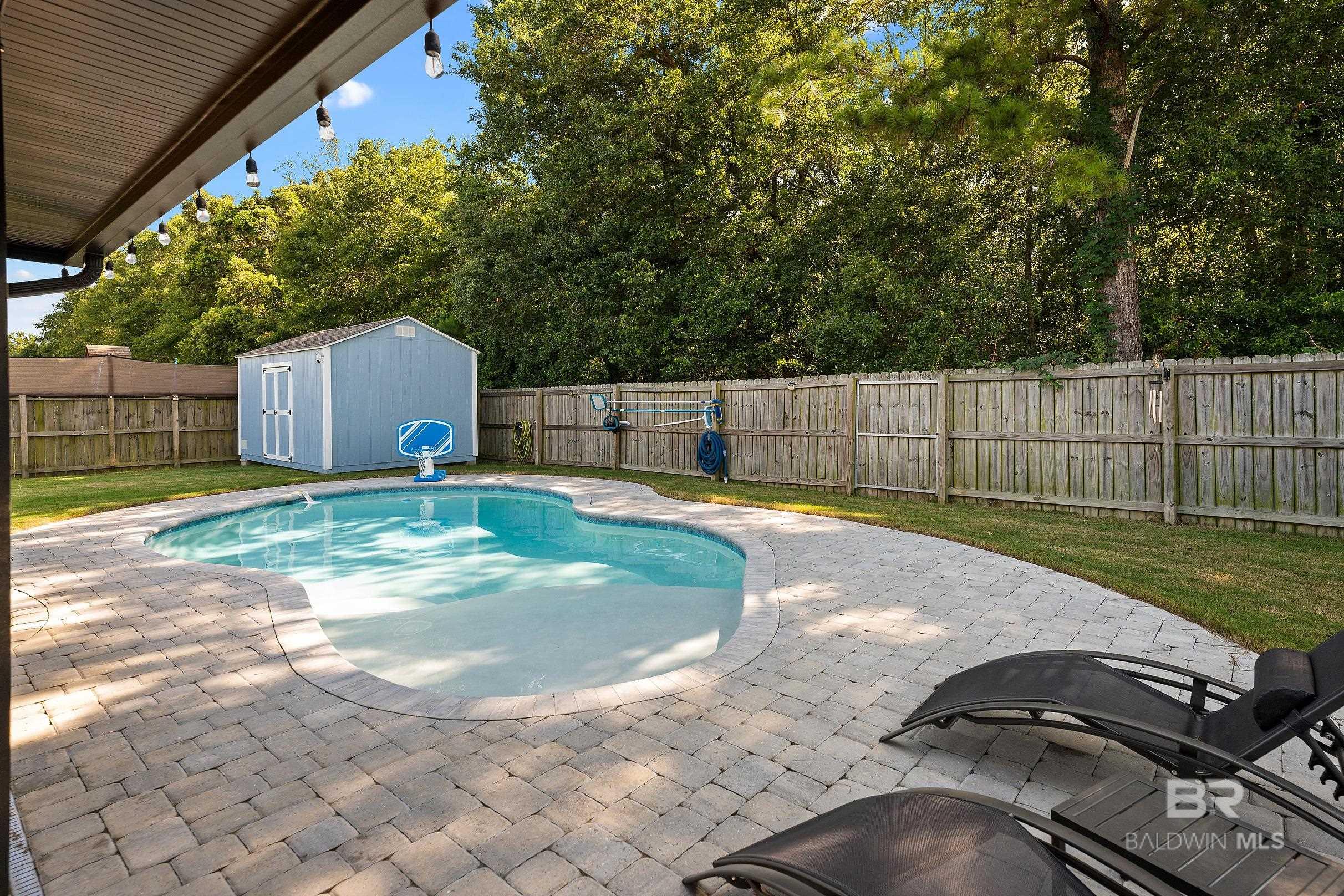 https://zimg.paragon.ice.com/ParagonImages/Property/PG/BCAR/398389/34/0/0/36758dff3d1f5d13a62b0c19a9f84215/7/68dcb8b48fa11d55ebc41ff8197032d9/398389-002438e0-afcd-420b-88ec-94e36258d26f.JPG