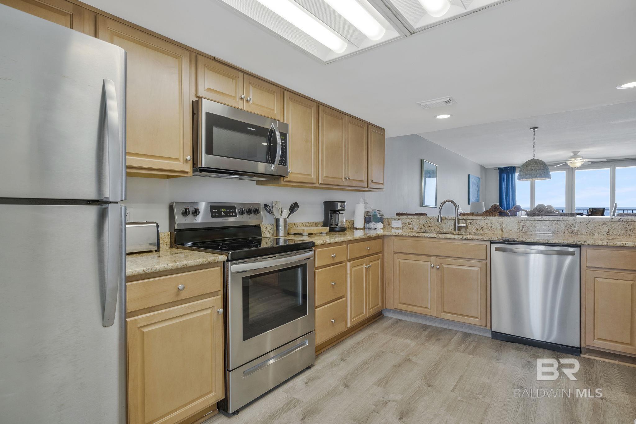 https://zimg.paragon.ice.com/ParagonImages/Property/PG/BCAR/398392/12/0/0/5fef2a7e874c28a9781f87420134147a/7/dccea728f3223a3b8f038d3a424b26da/398392-5cfa57c1-f18b-49ad-8746-106062d13cb4.JPG