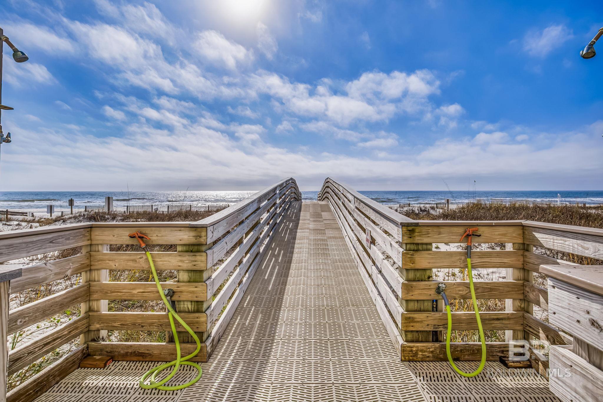 https://zimg.paragon.ice.com/ParagonImages/Property/PG/BCAR/398392/45/0/0/e8403a0b4c0b5628ae6e04ff081d3dfb/7/dccea728f3223a3b8f038d3a424b26da/398392-b38f1448-1495-455f-90e9-4733dbed66aa.JPG