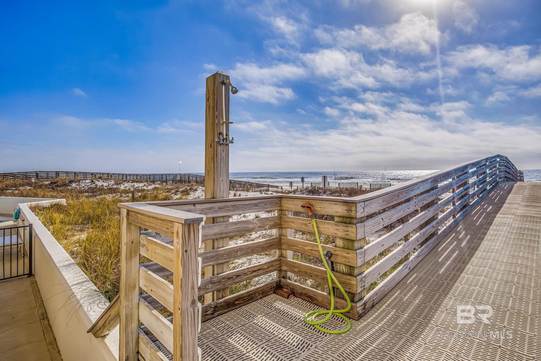 https://zimg.paragon.ice.com/ParagonImages/Property/PG/BCAR/398392/47/0/0/eee12e4684a7ae542f1f3437e84fe3bb/7/dccea728f3223a3b8f038d3a424b26da/398392-de4461da-d8c7-40d0-a7ba-d26c8d807640.JPG