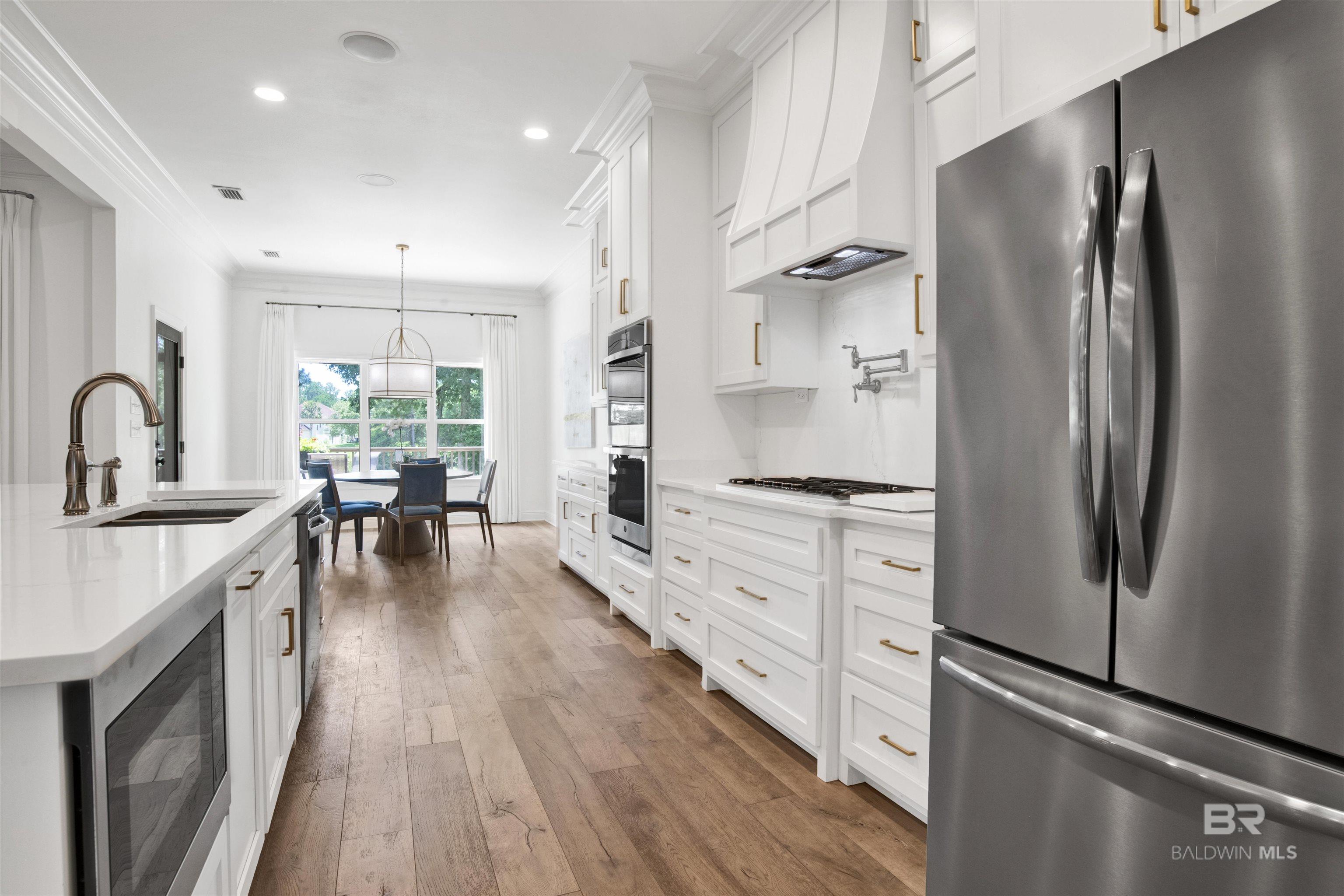 https://zimg.paragon.ice.com/ParagonImages/Property/PG/BCAR/398393/16/0/0/5e268424d35f07fc7e97d9bdf6cf520a/7/a3af33e5934123c5dca6e49c6e35a3e4/398393-5c66d65a-7bbb-472a-b3c9-9cc0dfd6928a.JPG