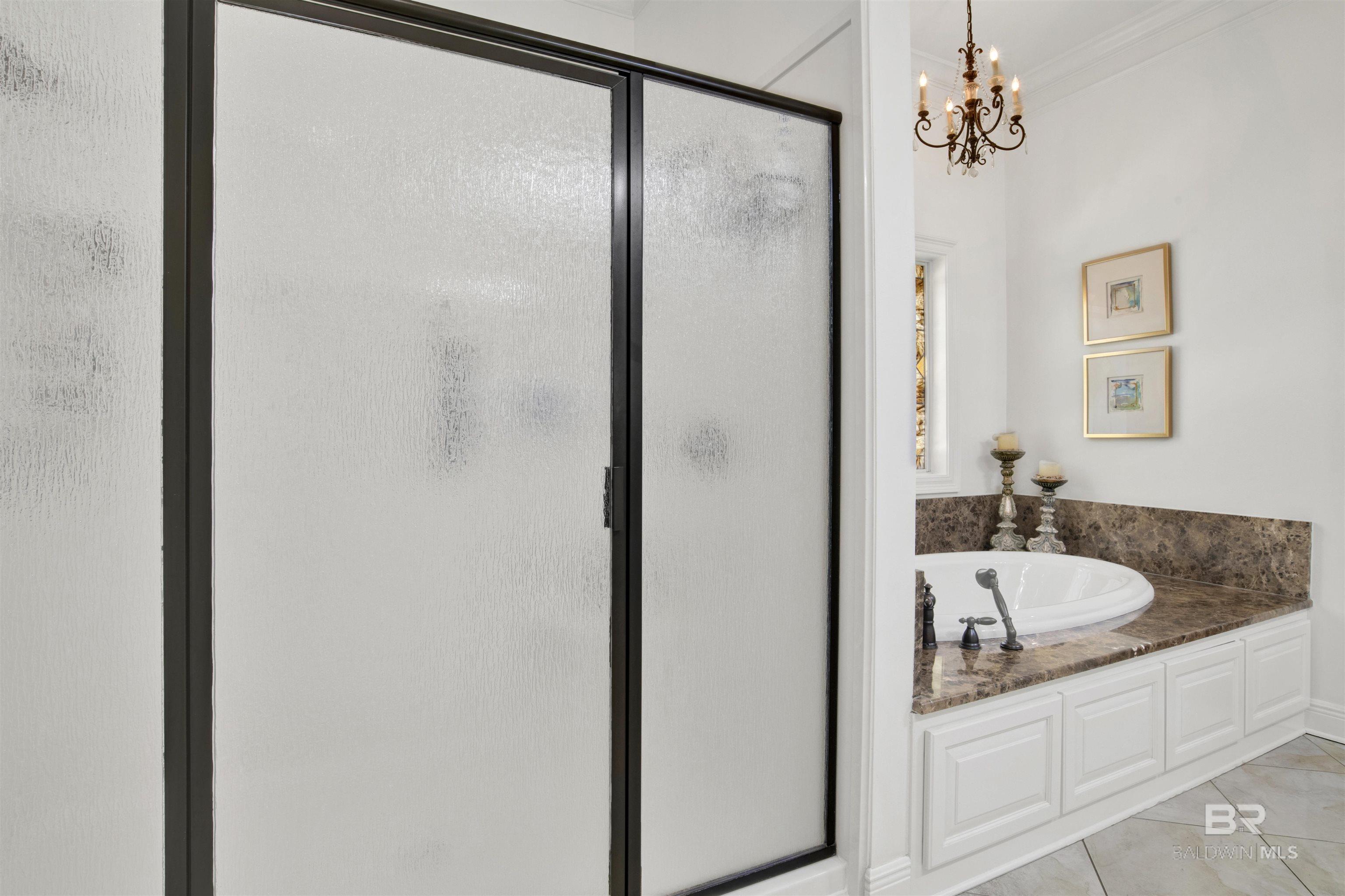 https://zimg.paragon.ice.com/ParagonImages/Property/PG/BCAR/398393/25/0/0/e279e2173e68e49473d8545d62c67b37/7/a3af33e5934123c5dca6e49c6e35a3e4/398393-2268170a-902e-4b77-b6d2-71d736d56896.JPG