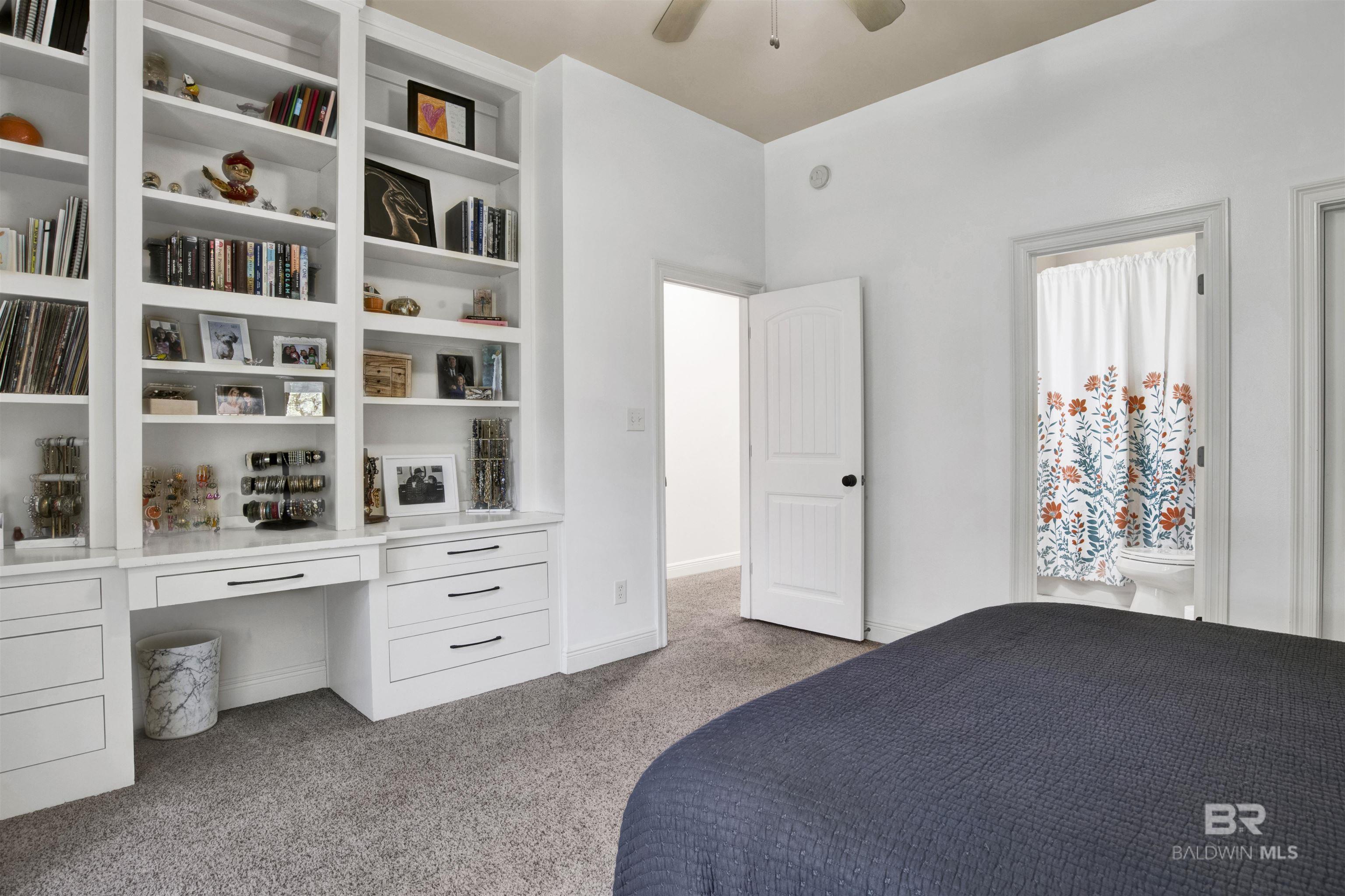https://zimg.paragon.ice.com/ParagonImages/Property/PG/BCAR/398393/34/0/0/a91871269a2498dcf956021b319d2b63/7/a3af33e5934123c5dca6e49c6e35a3e4/398393-49e773e6-181e-4516-902e-88d344832abf.JPG