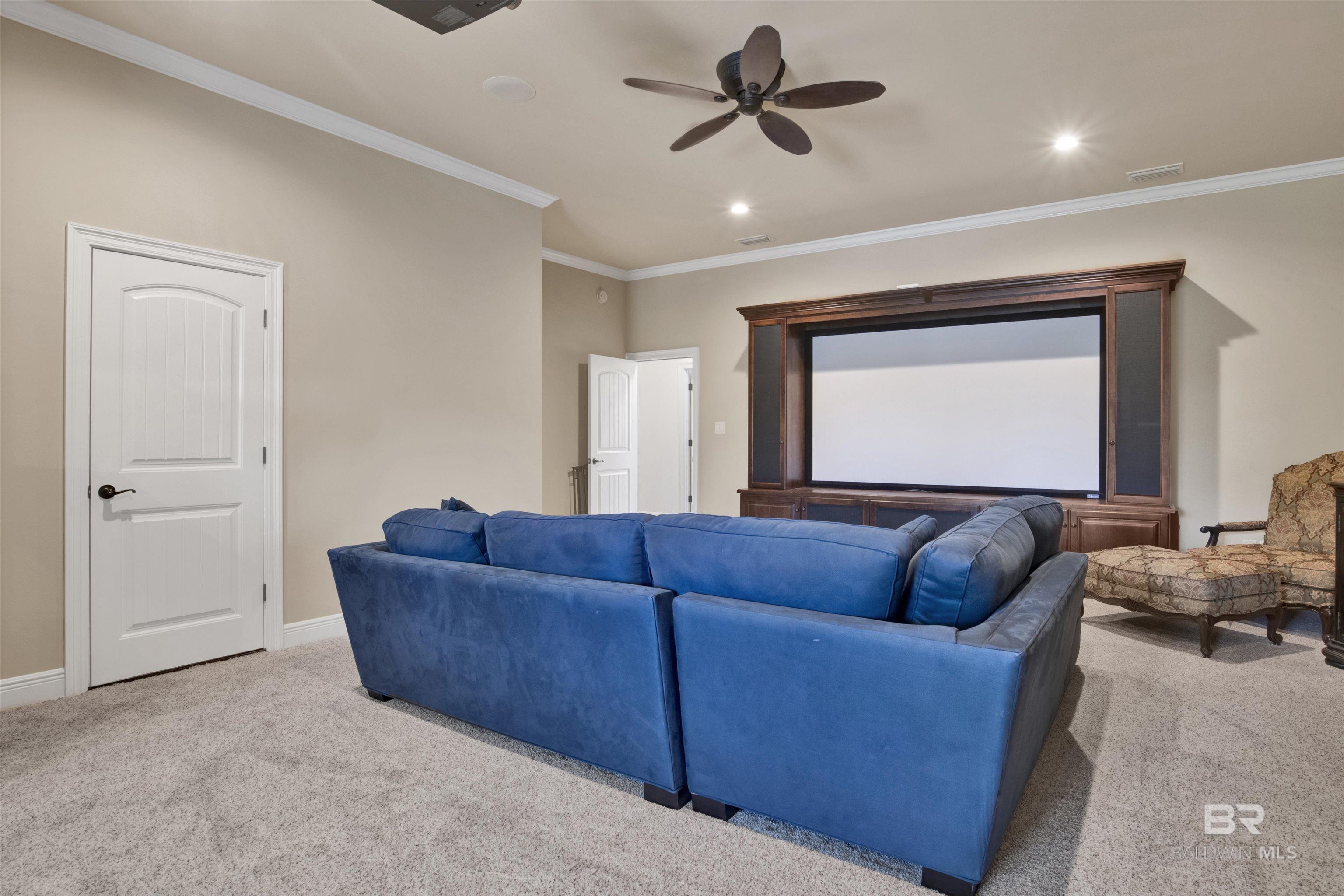 https://zimg.paragon.ice.com/ParagonImages/Property/PG/BCAR/398393/42/0/0/4beb2e0818440e89260b58de095586ac/7/a3af33e5934123c5dca6e49c6e35a3e4/398393-558307ef-bef5-4d86-9b6b-238dc88db619.JPG