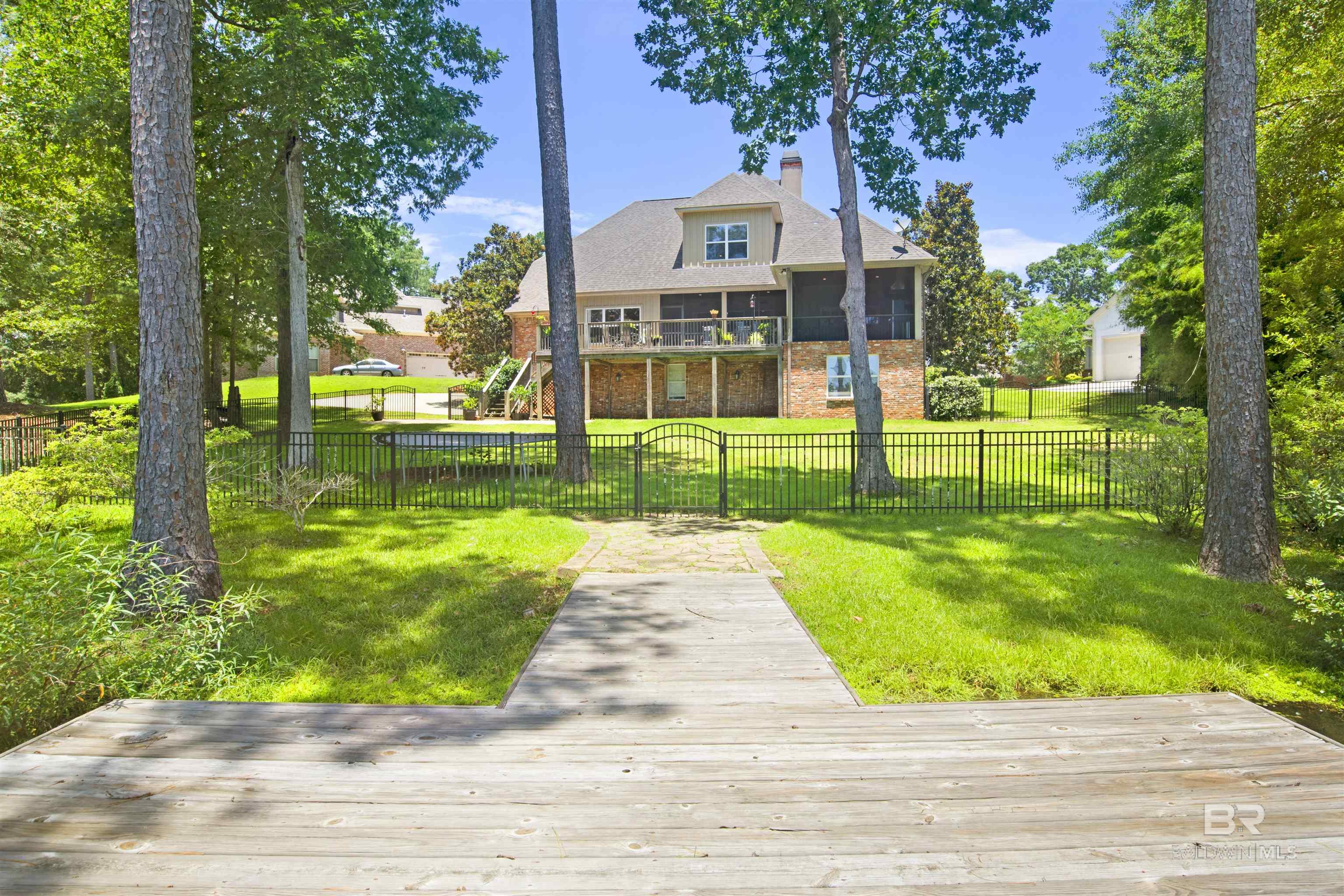 https://zimg.paragon.ice.com/ParagonImages/Property/PG/BCAR/398393/57/0/0/42634bb53754eaefc91a4195a99d1ab8/7/a3af33e5934123c5dca6e49c6e35a3e4/398393-f5f74be6-8914-4b81-9413-58e1d1e41f68.JPG